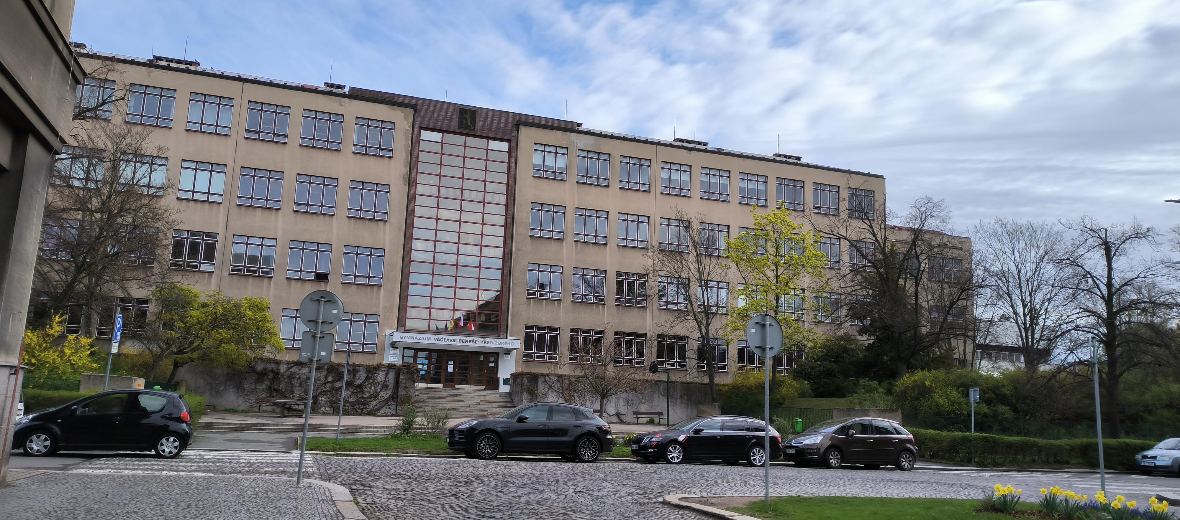 Gymnázium Václava Beneše Třebízského Slaný foto 4