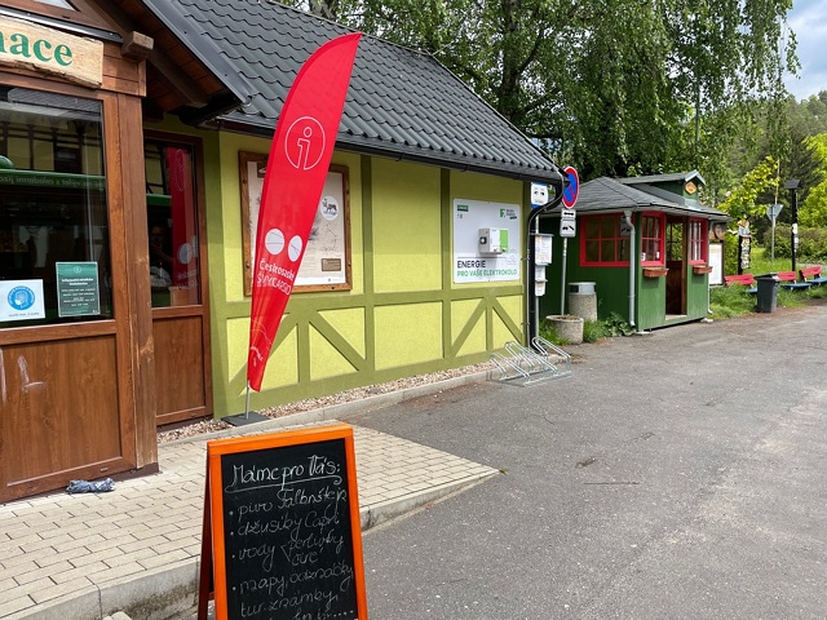 Nabíjecí stanice NP České Švýcarsko - Infocentrum Jetřichovice foto 2