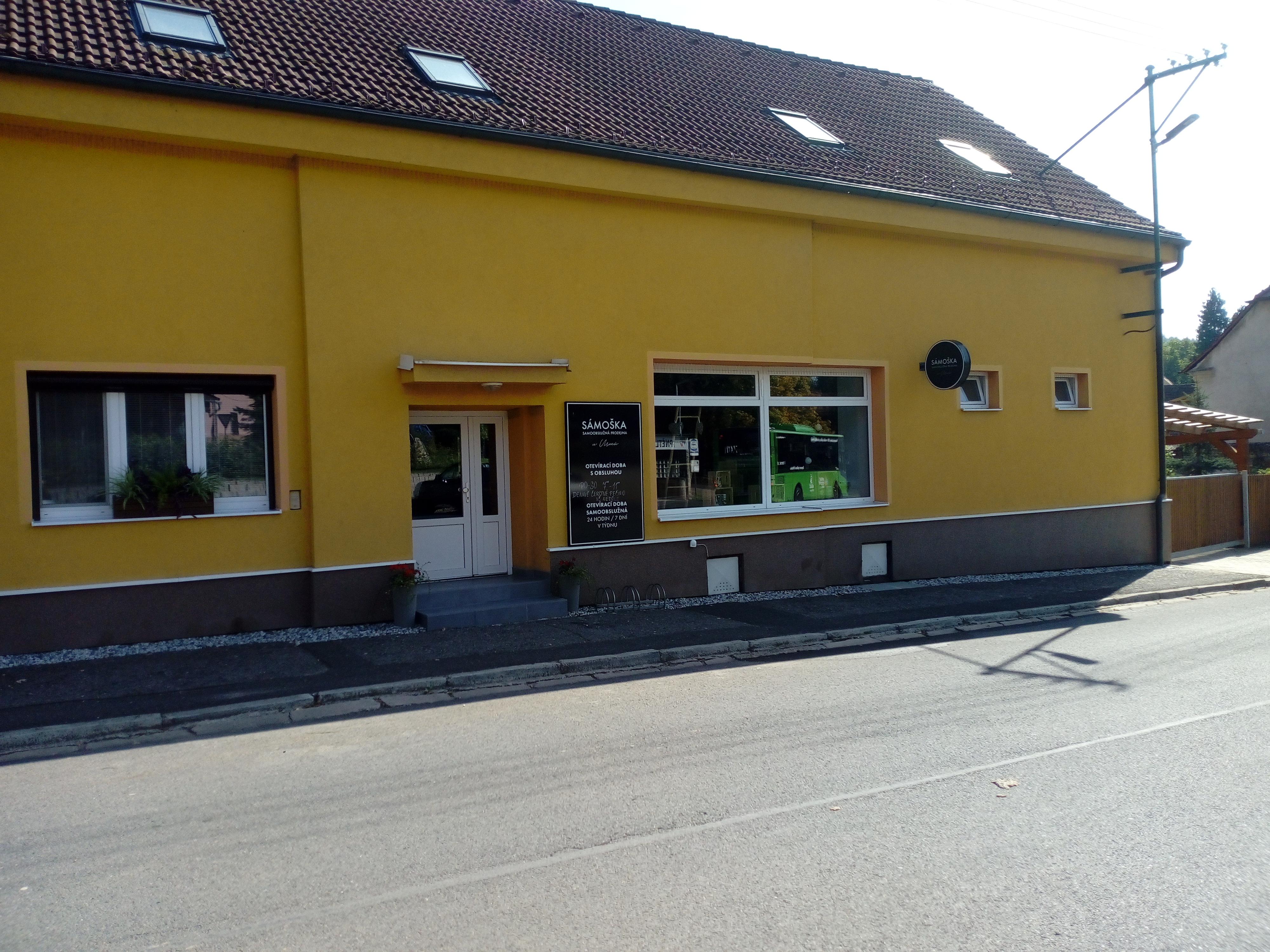 Samoobslužná sámoška Pnětluky