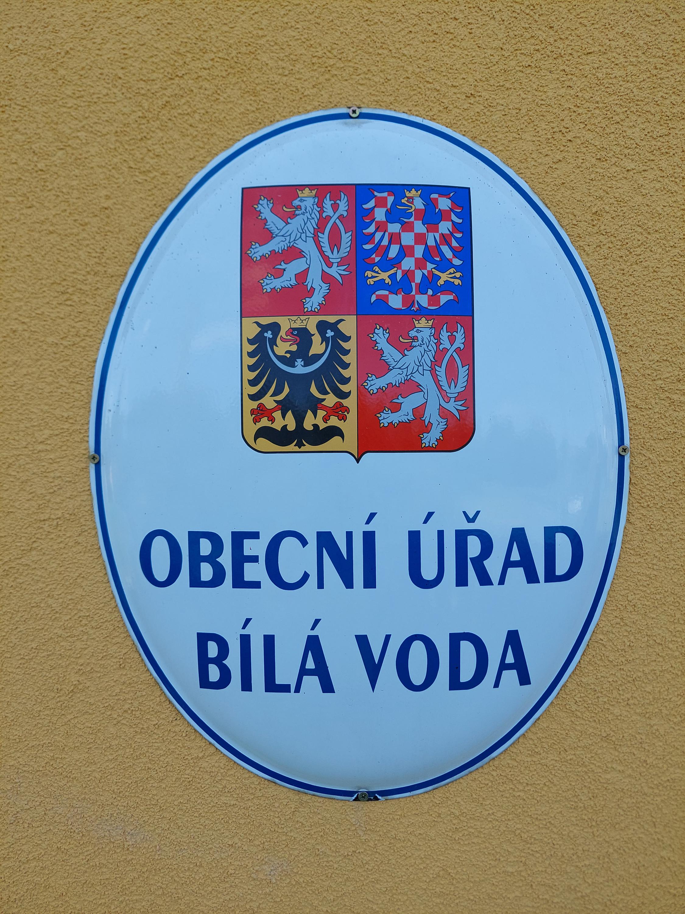 Bílá Voda - obecní úřad foto 2