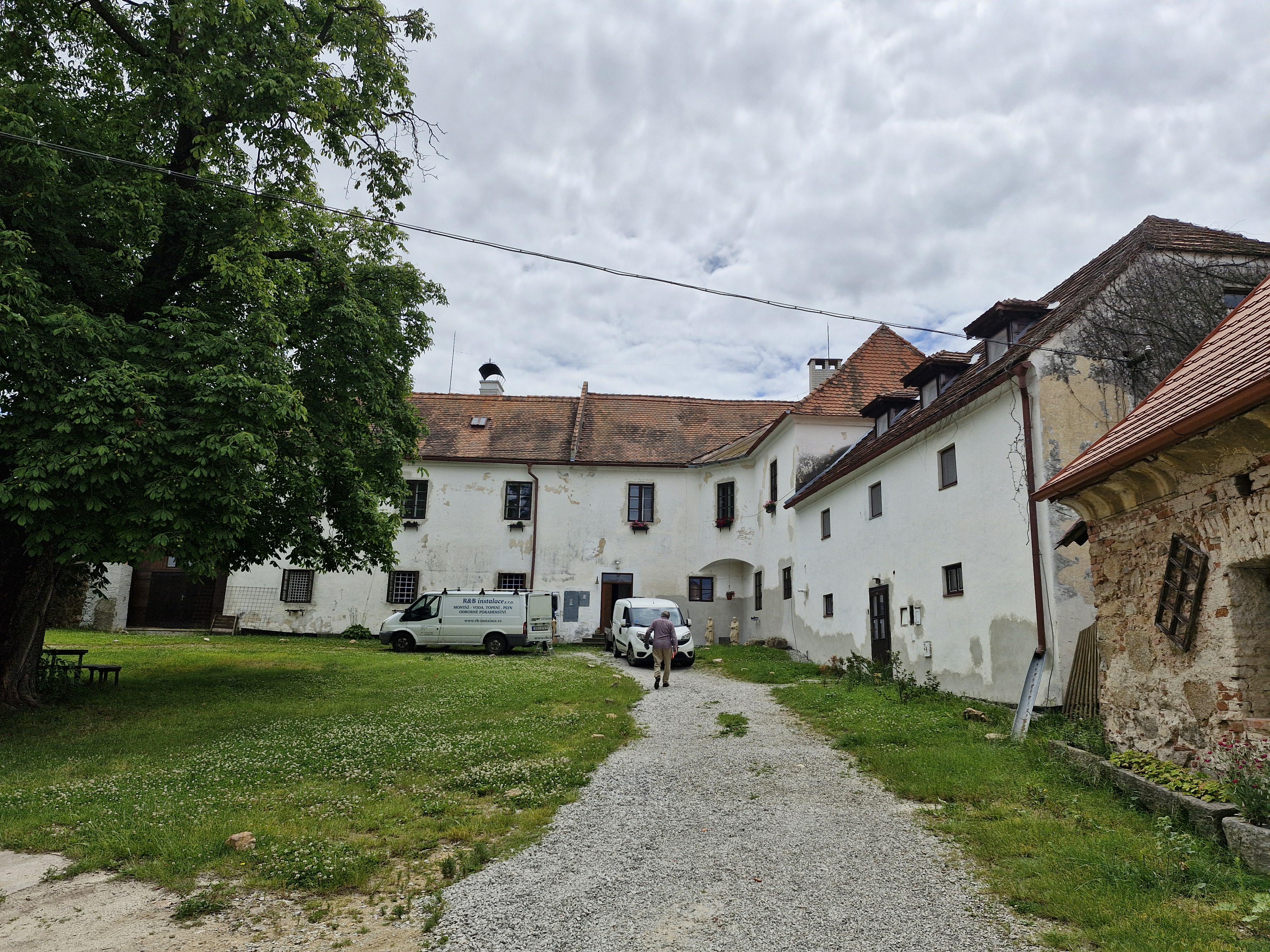 Římskokatolická farnost Hosín foto 3