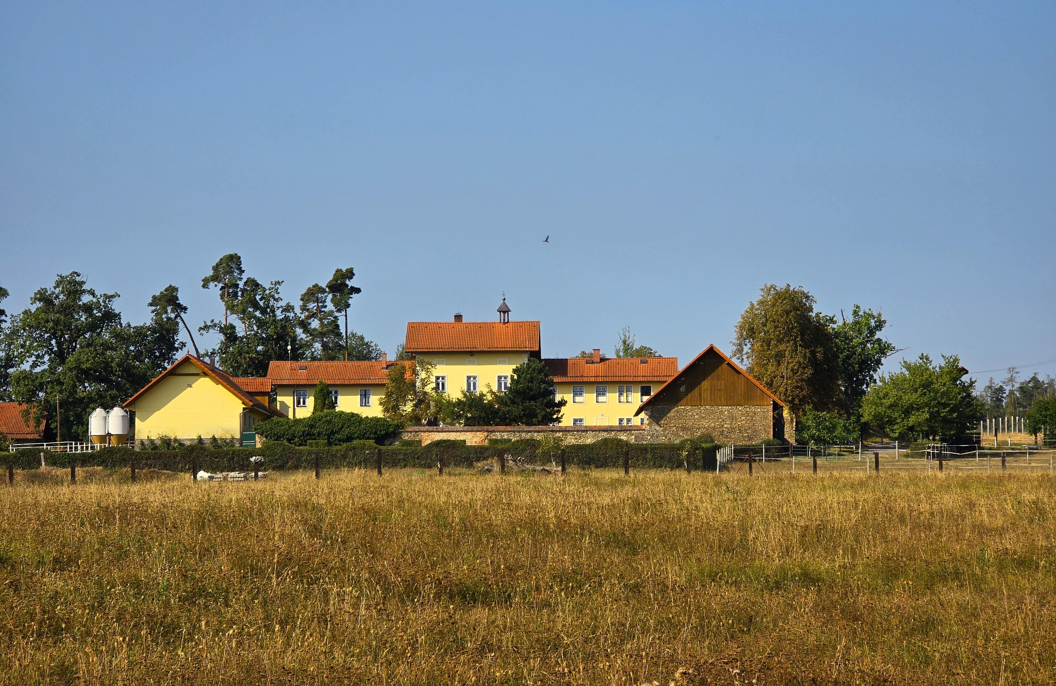 Zámeček nad Běleckým Mlýnem foto 3