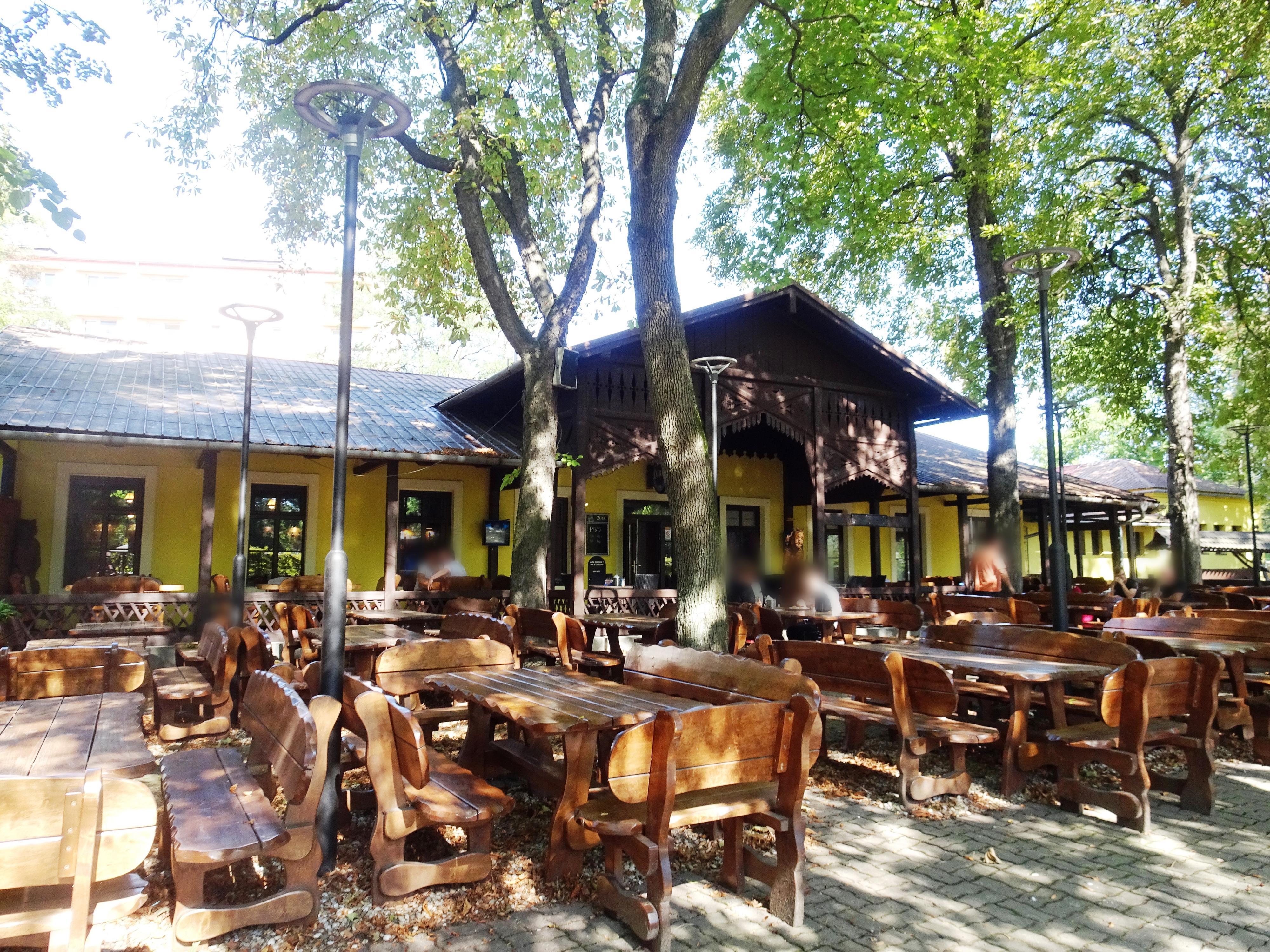 Restaurace Zahájené