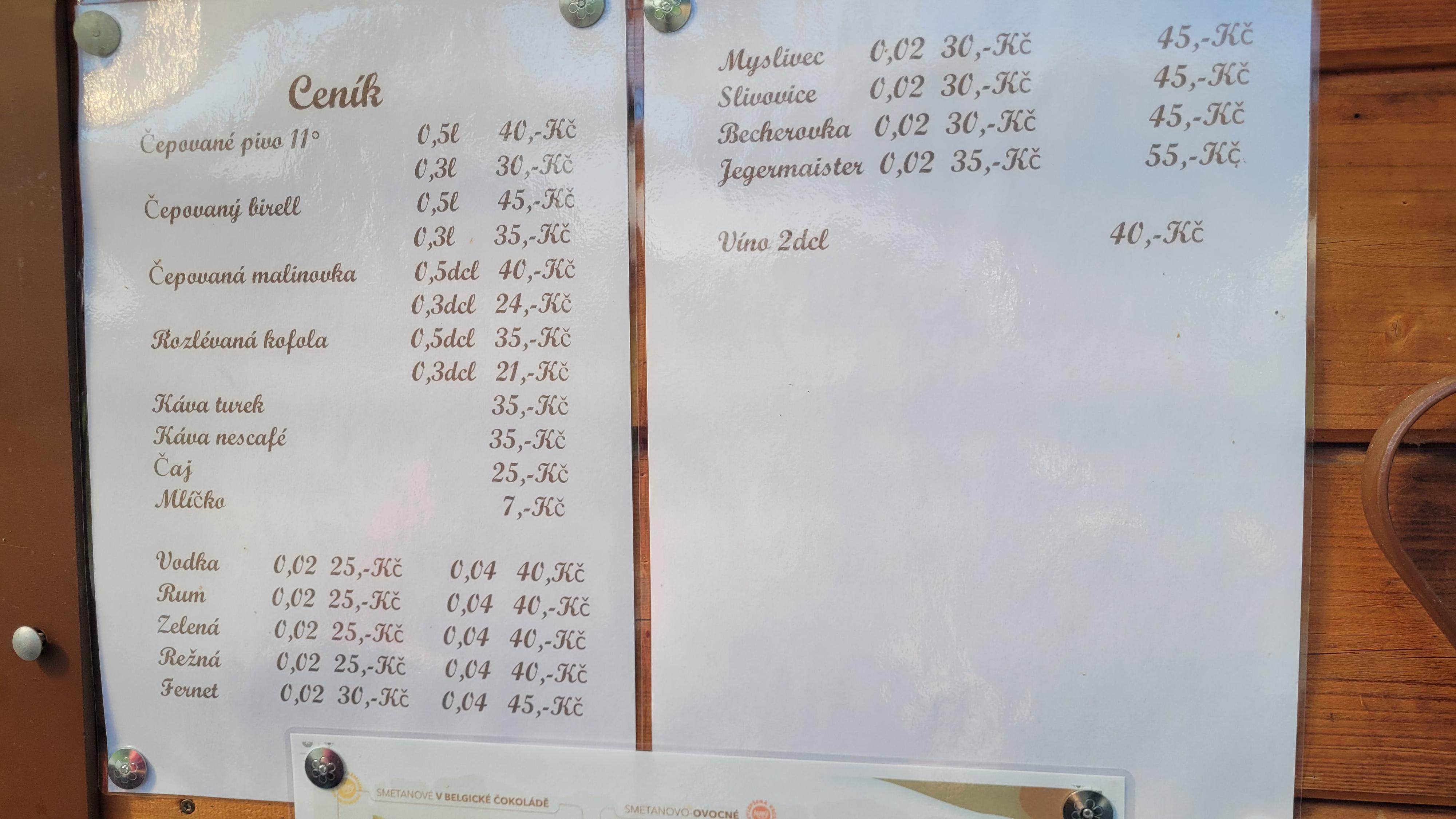 Stánek u přístaviště foto 4