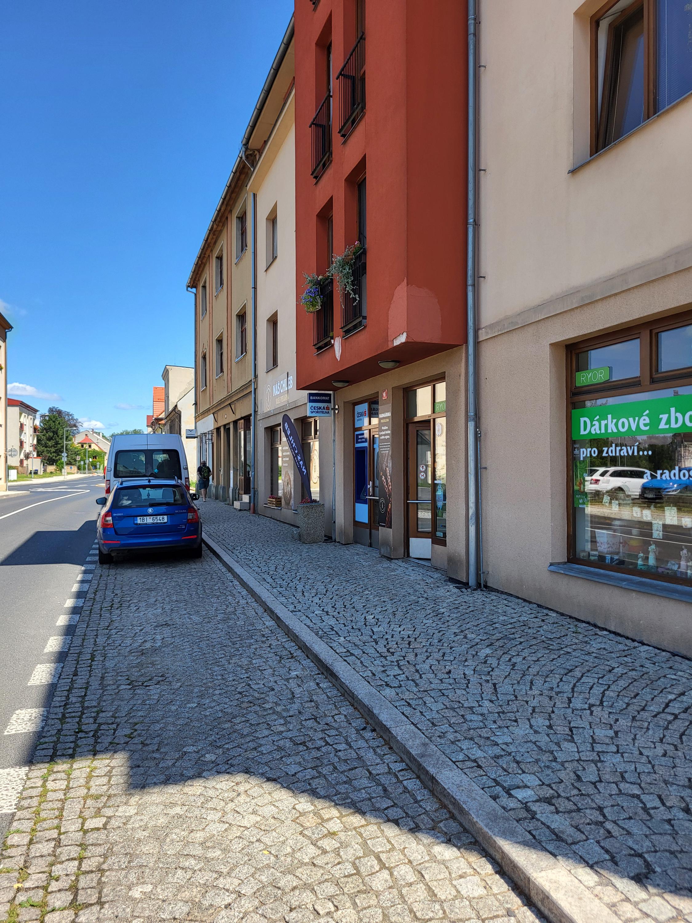 Bankomat České spořitelny foto 3