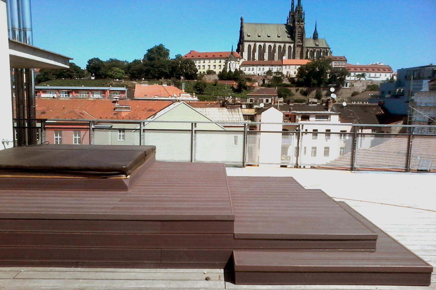 WPC (dřevoplastové) terasy a prkna po celé ČR