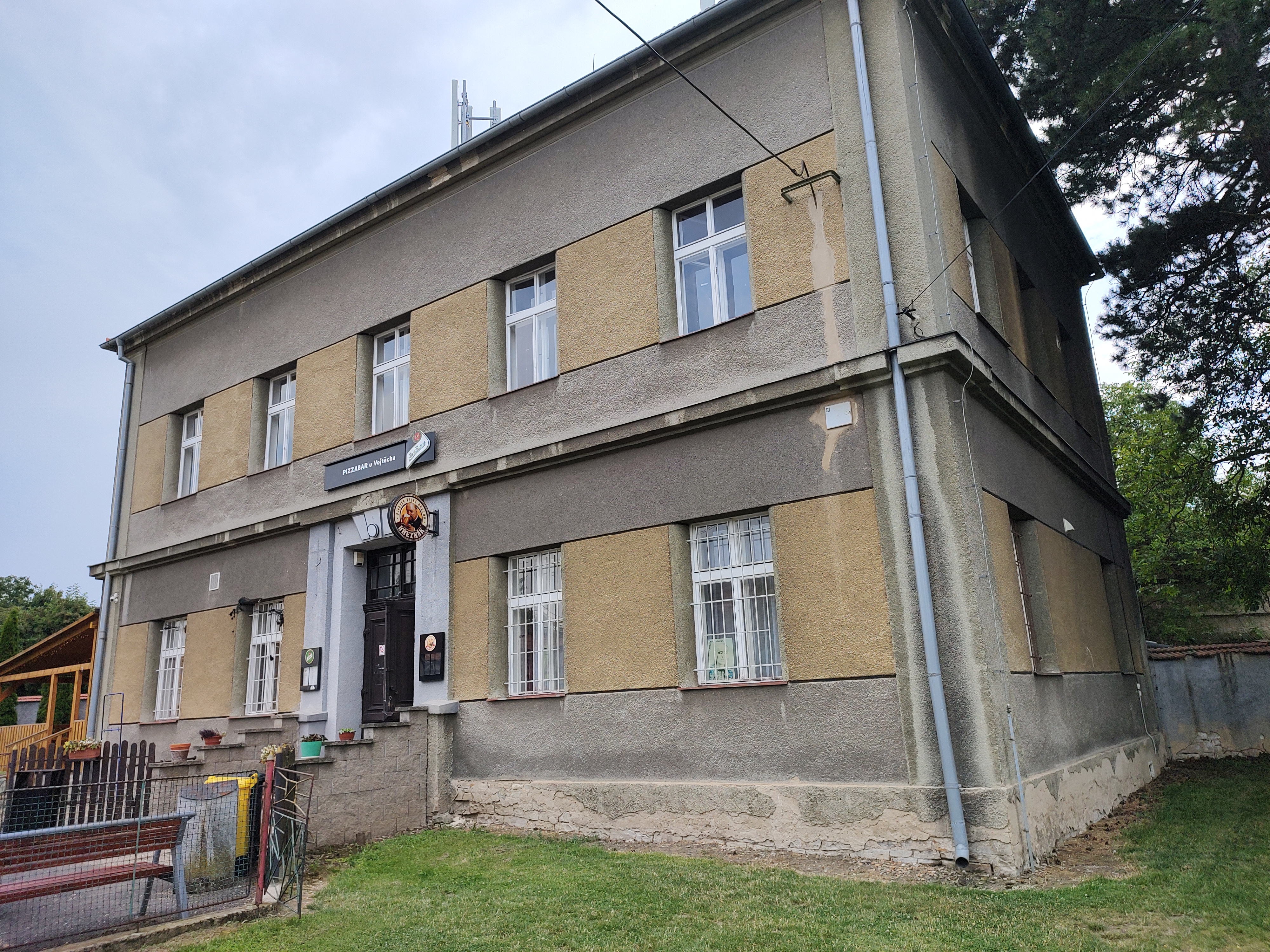 PIZZABAR U VOJTĚCHA foto 3