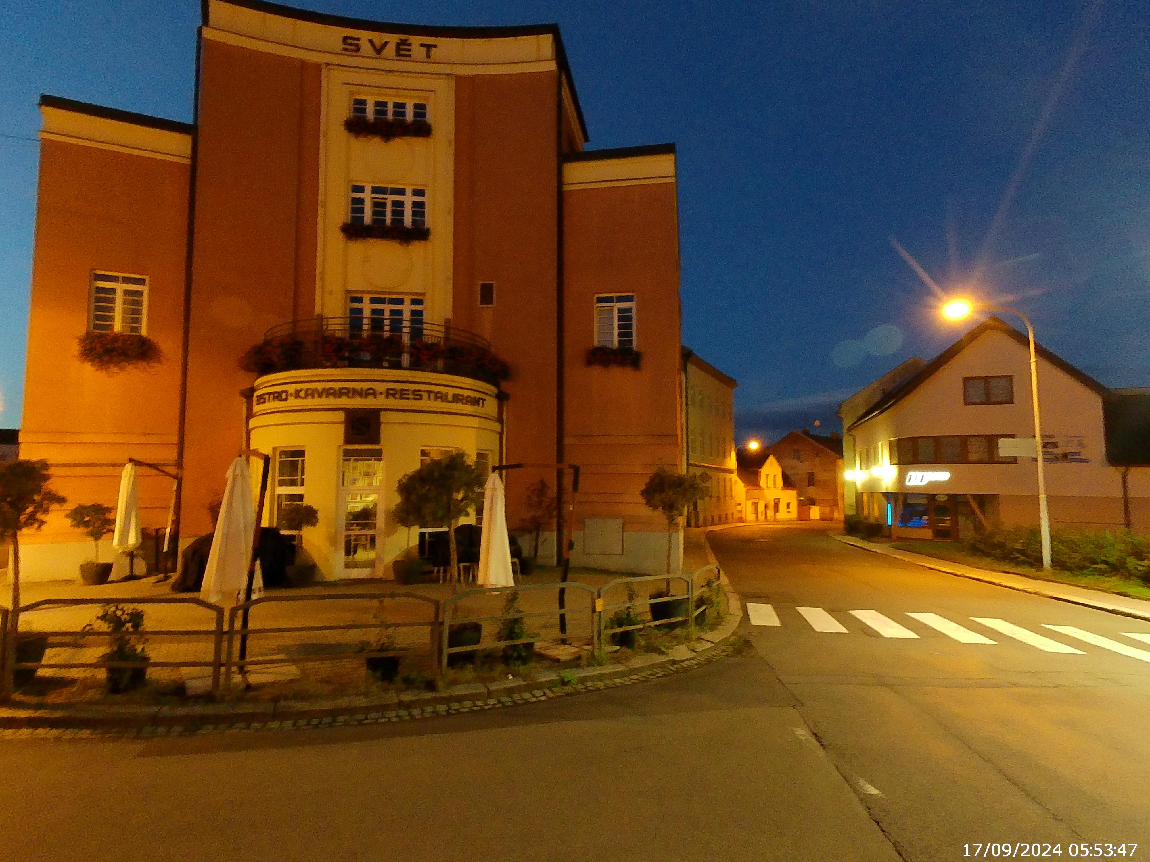 NA SVĚTĚ foto 5
