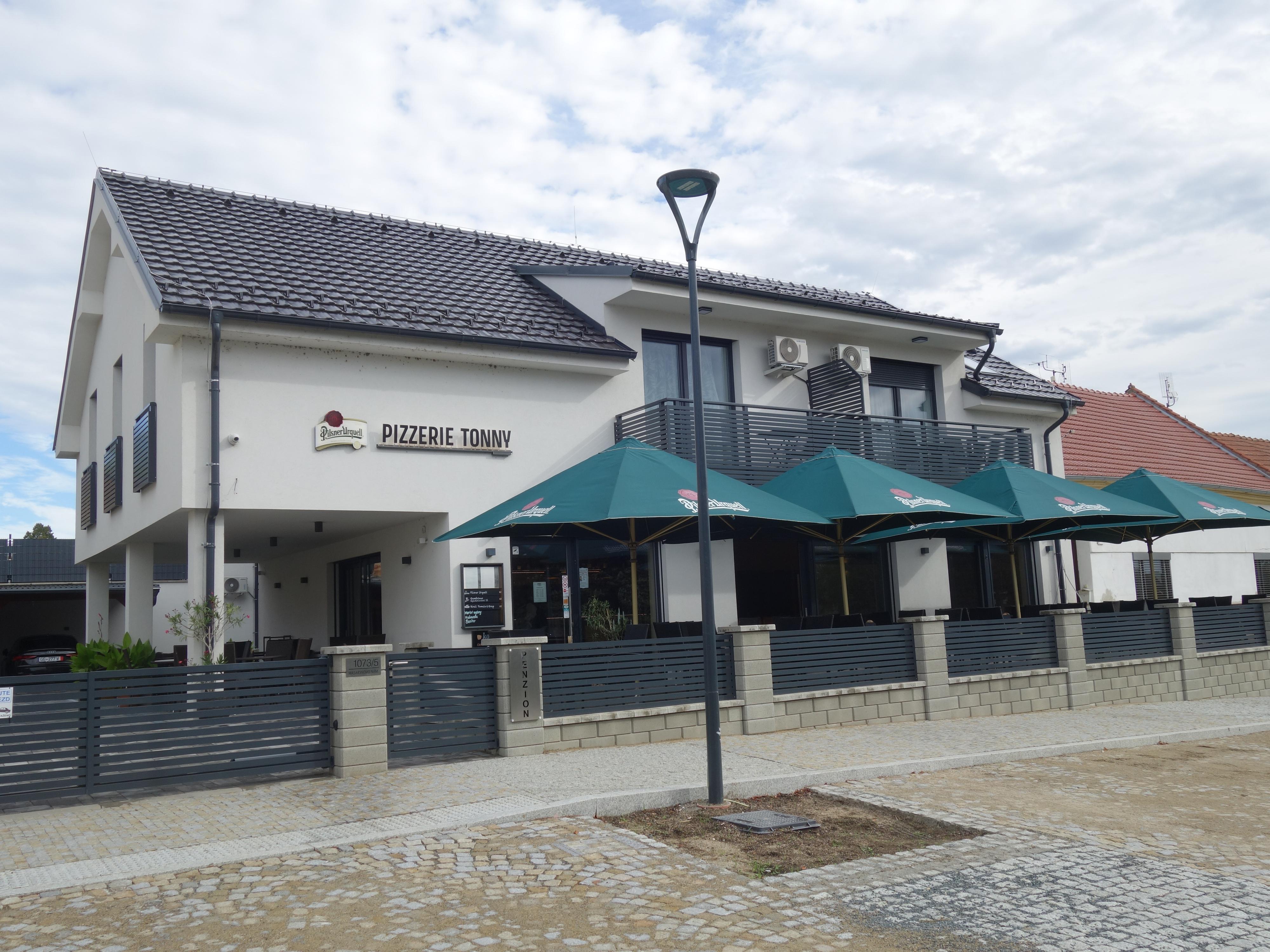 Pizzerie a penzion Tonny foto 4