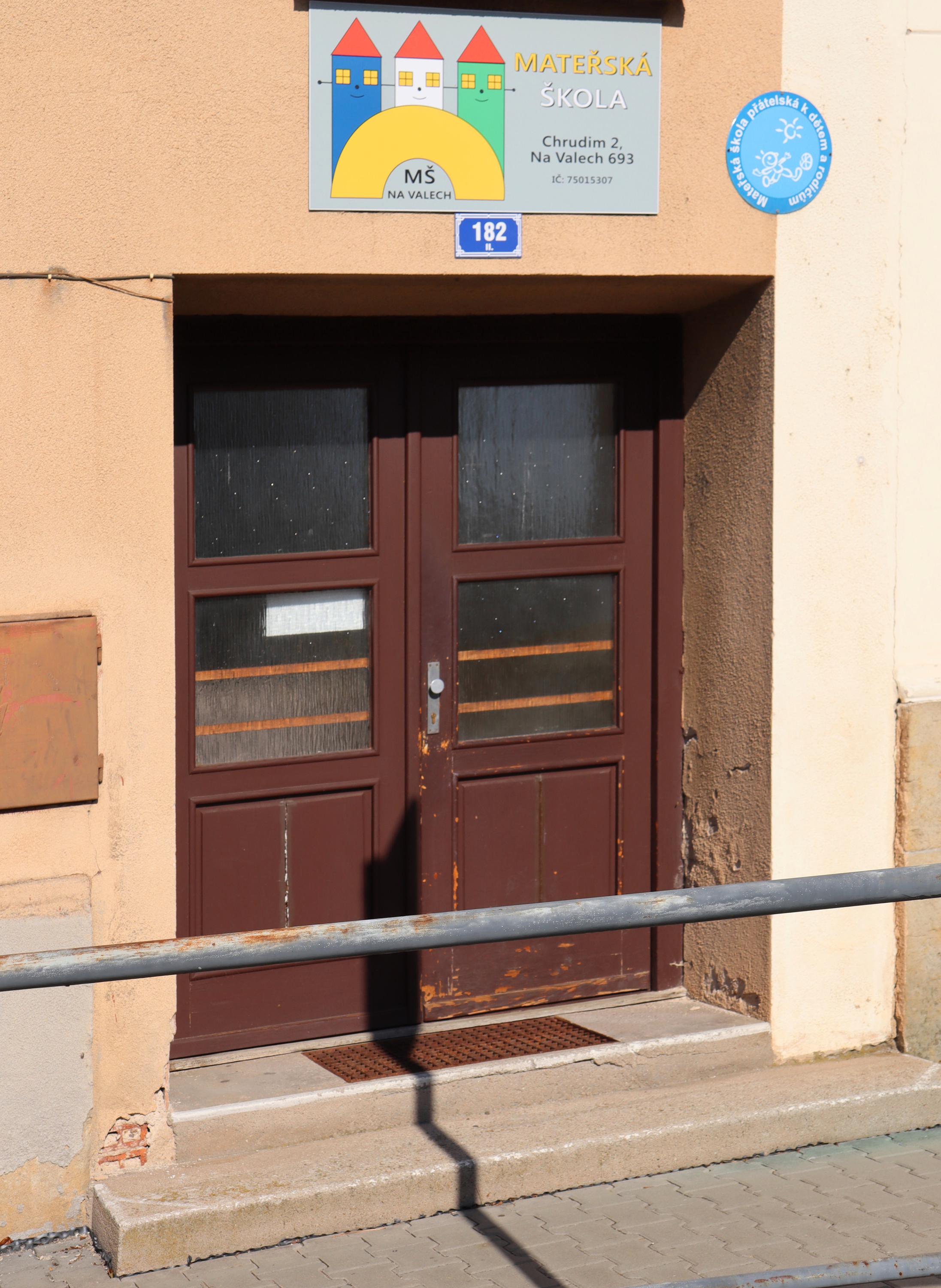 Mateřská škola, Chrudim 2, Na Valech 693 foto 2