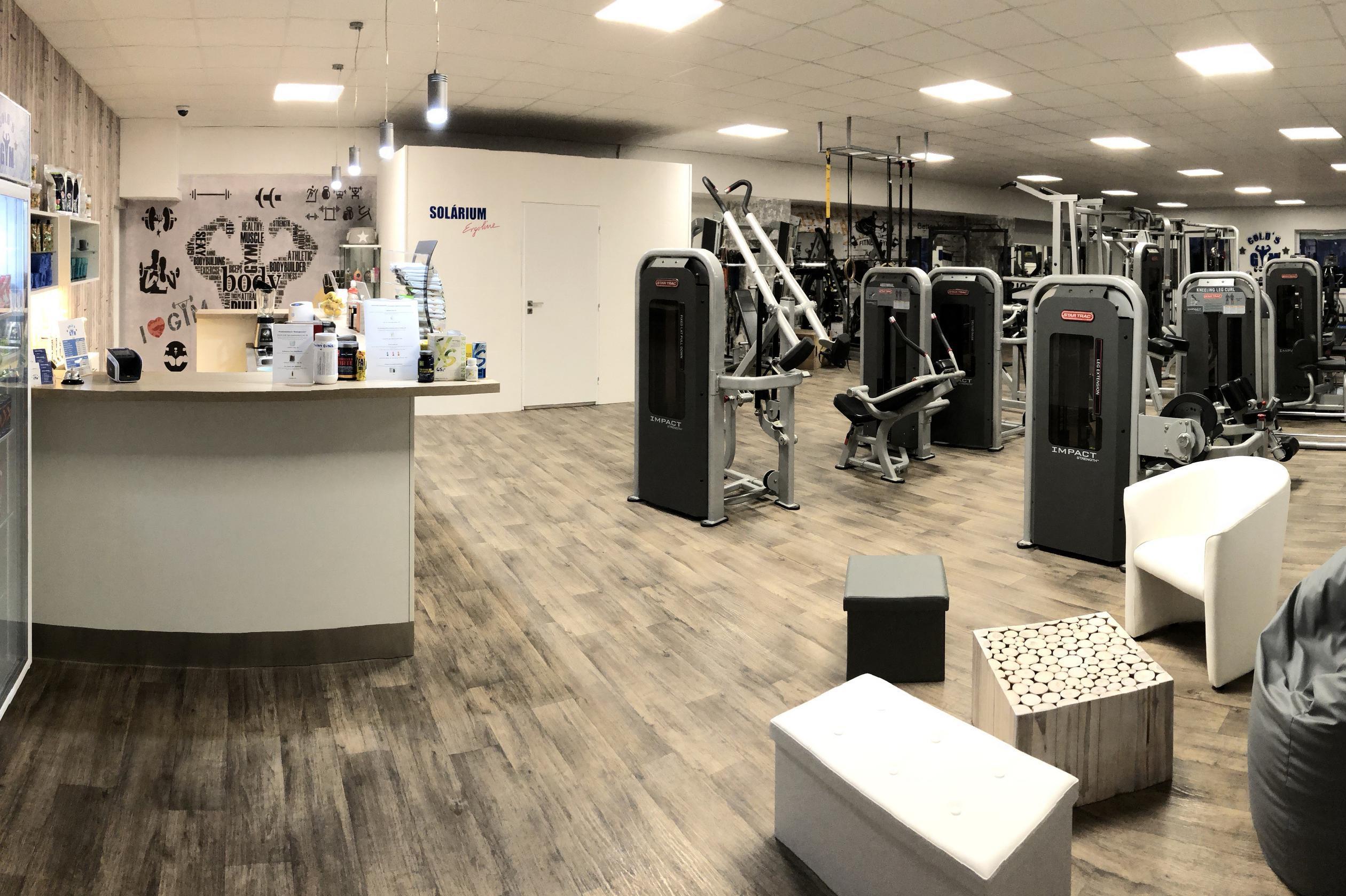 Cold's Gym - fitness a solárium