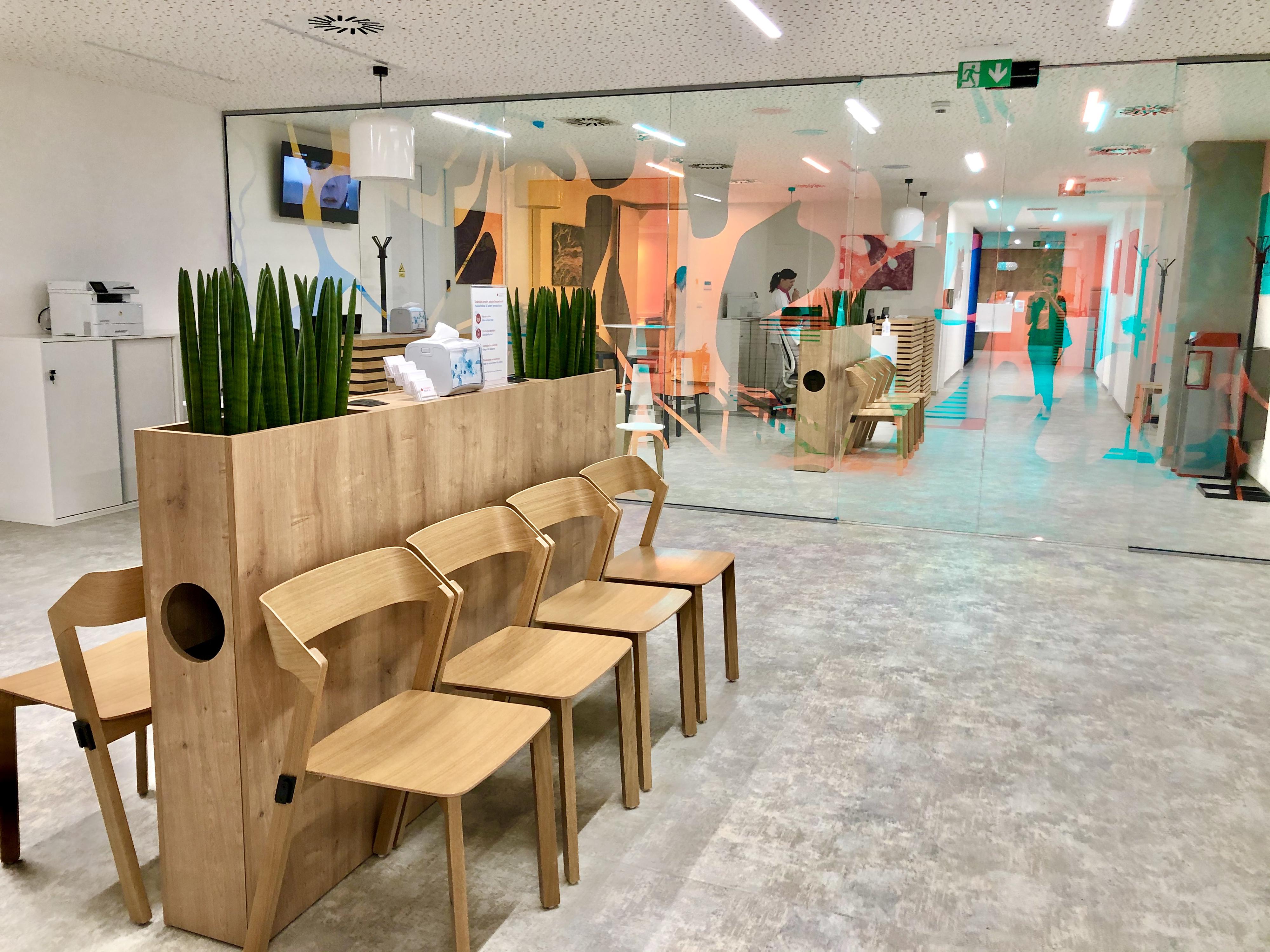 Canadian Medical - Apeiron foto 3