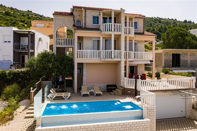 Agency InterCroatia, s.r.o. foto 4