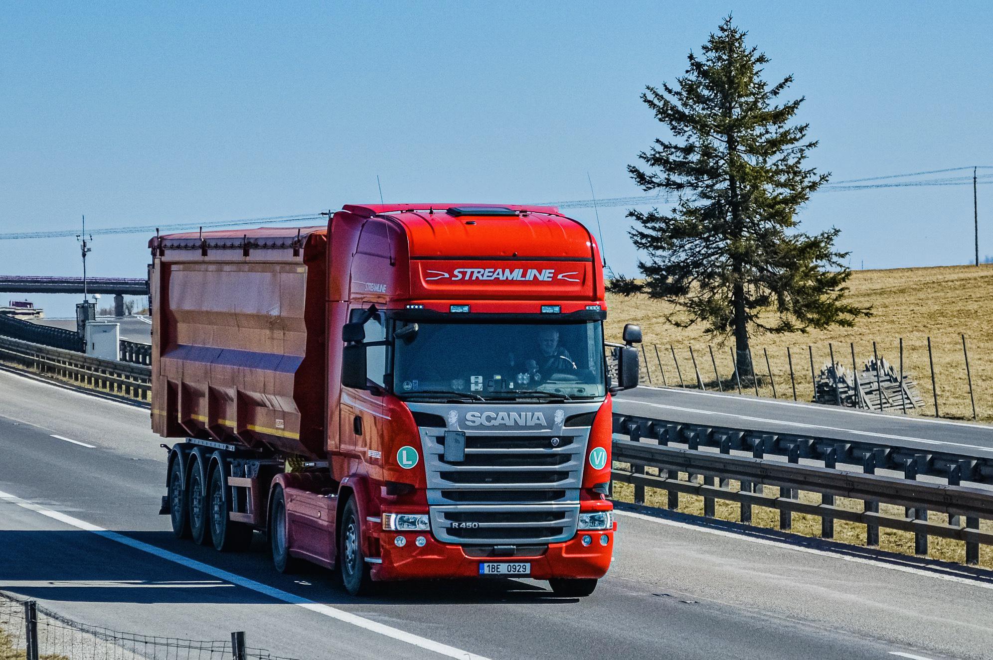 PEDOP s.r.o. - Kamionová doprava