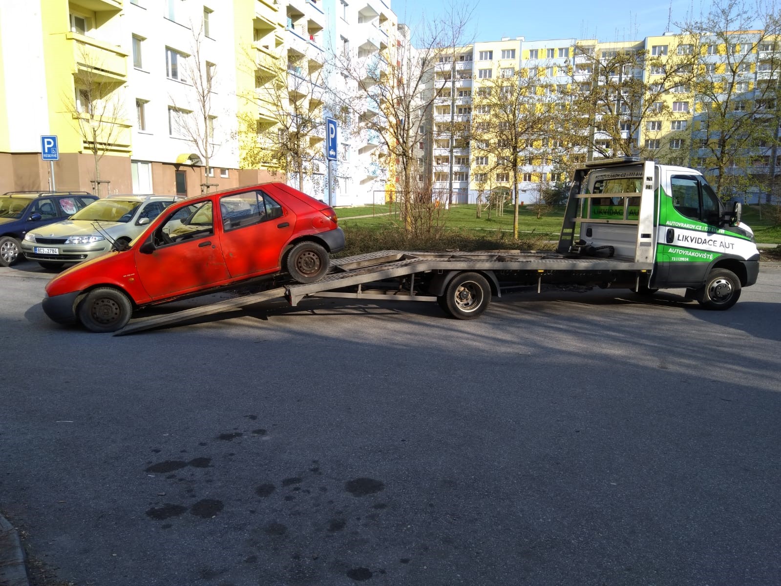 AUTOVRAKOV foto 3