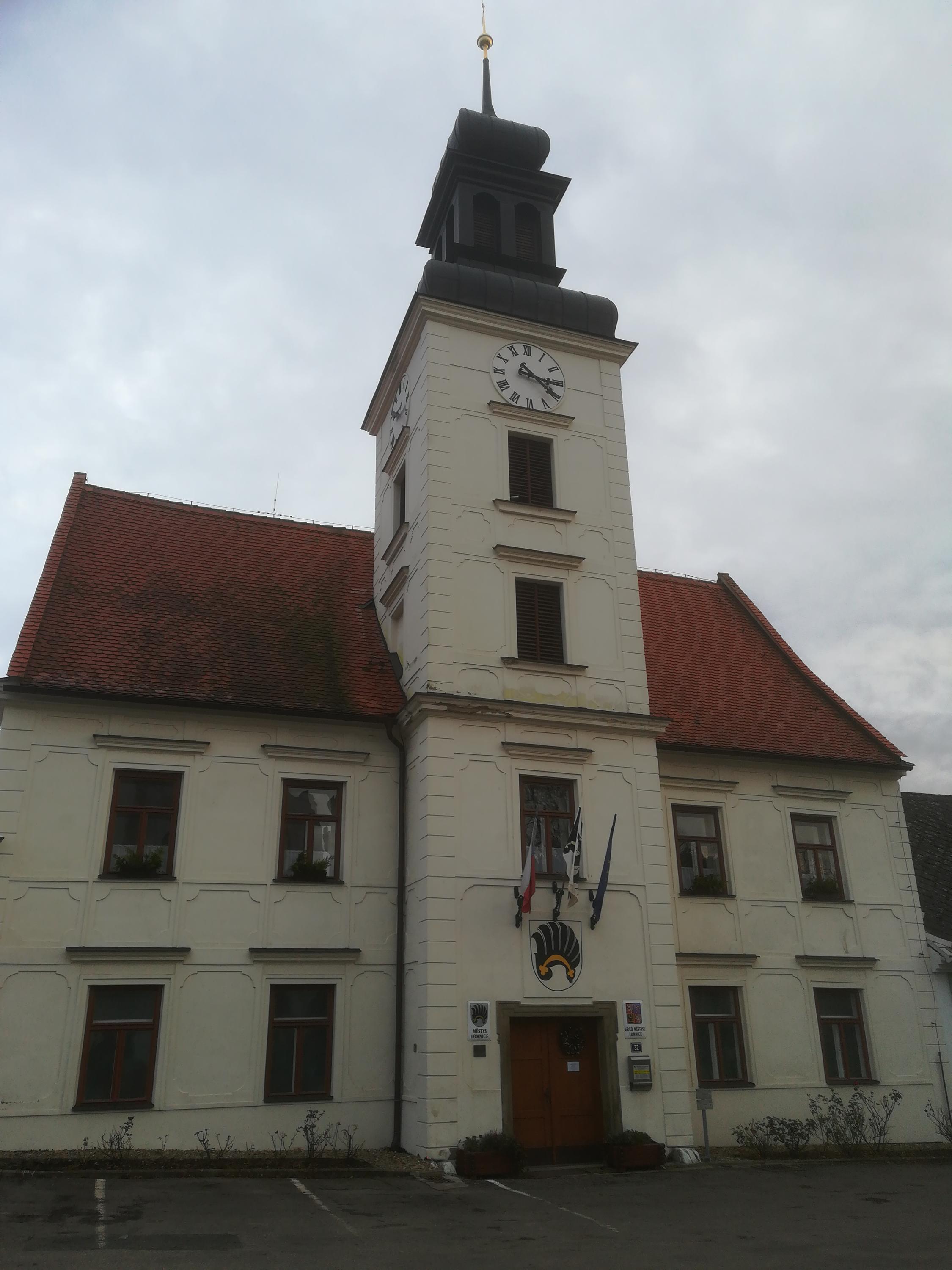 Lomnice - úřad městyse foto 2
