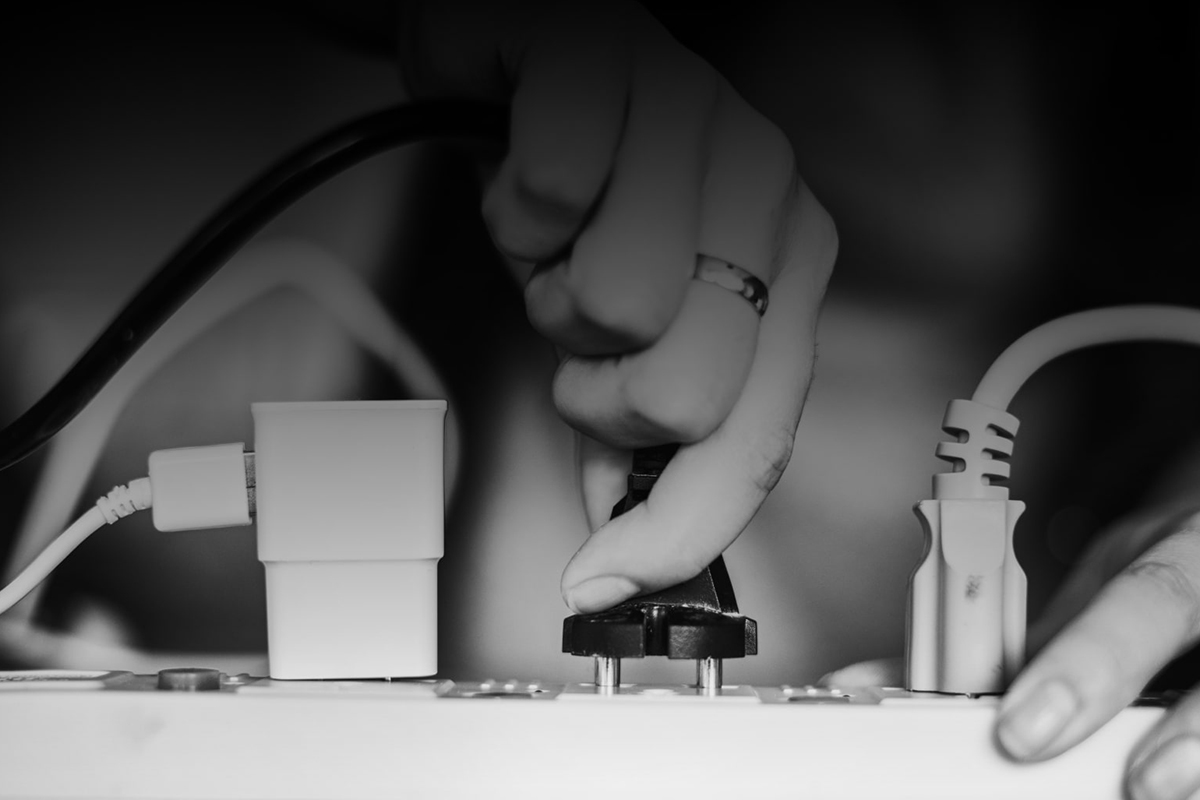 Revidováno s.r.o. - Karel Kokoška, Tomáš Vestfál