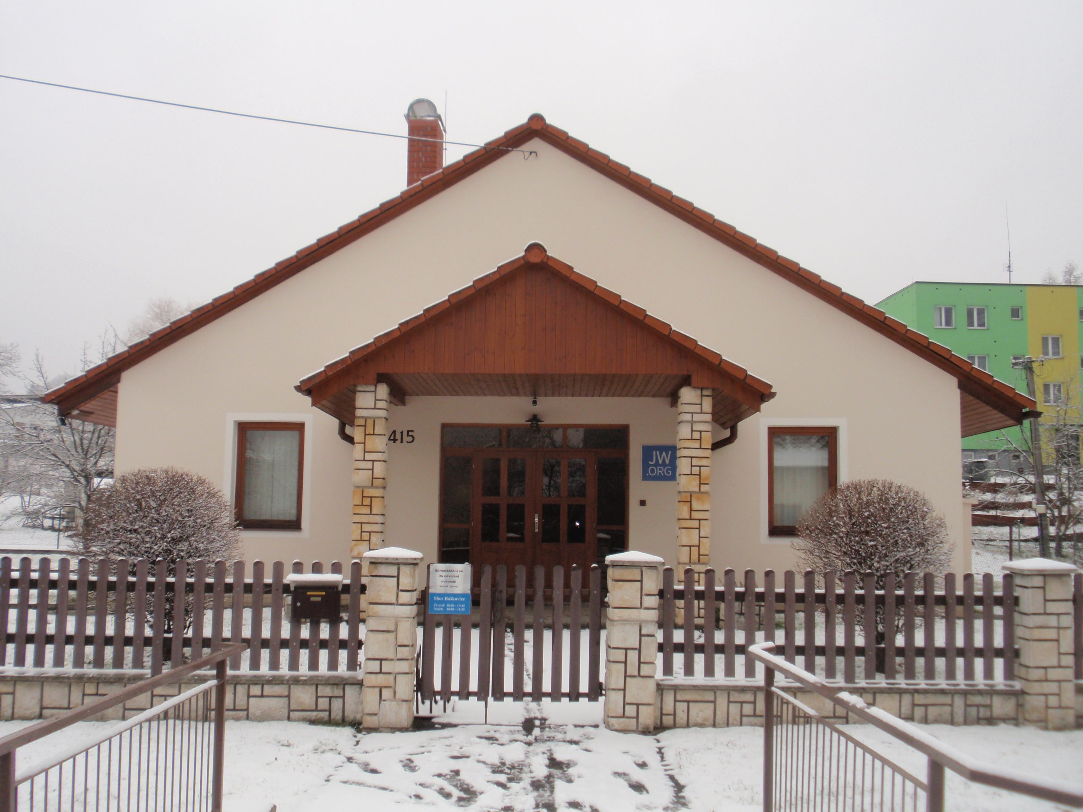 Náboženská společnost Svědkové Jehovovi foto 2
