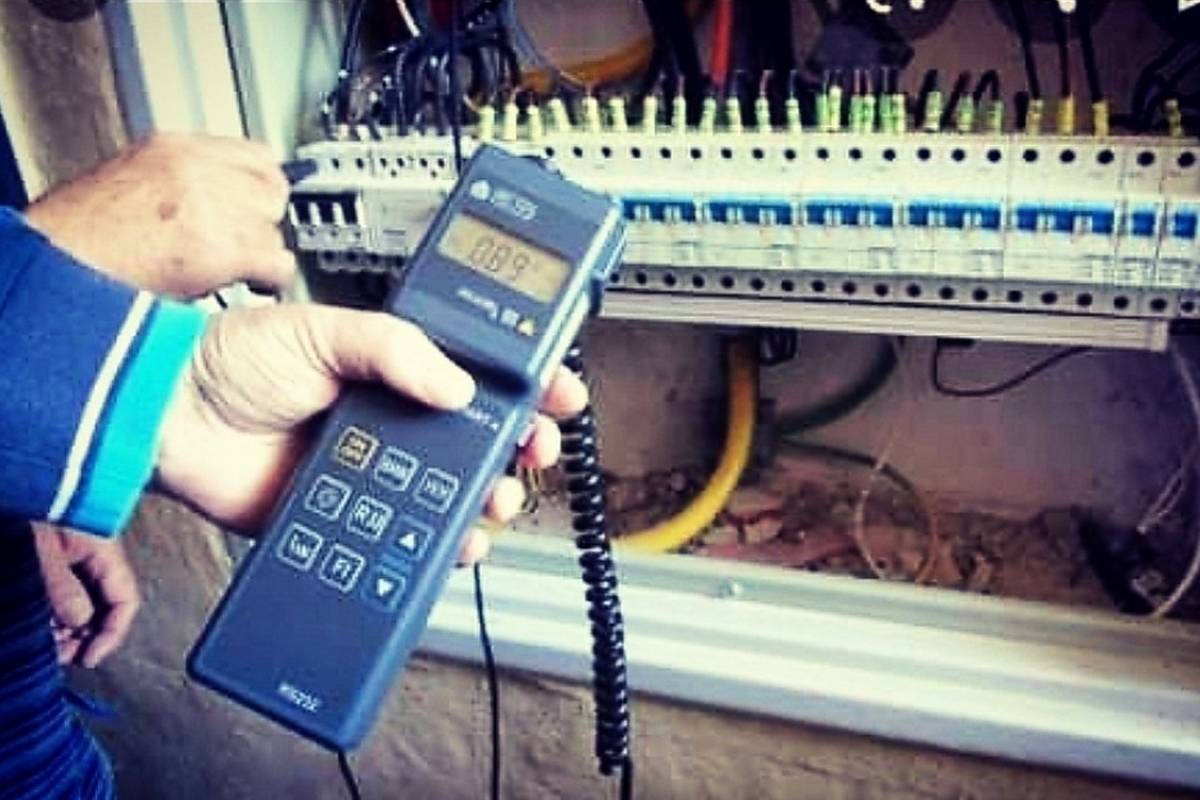 Revizní technik elektro Jan Píchovec