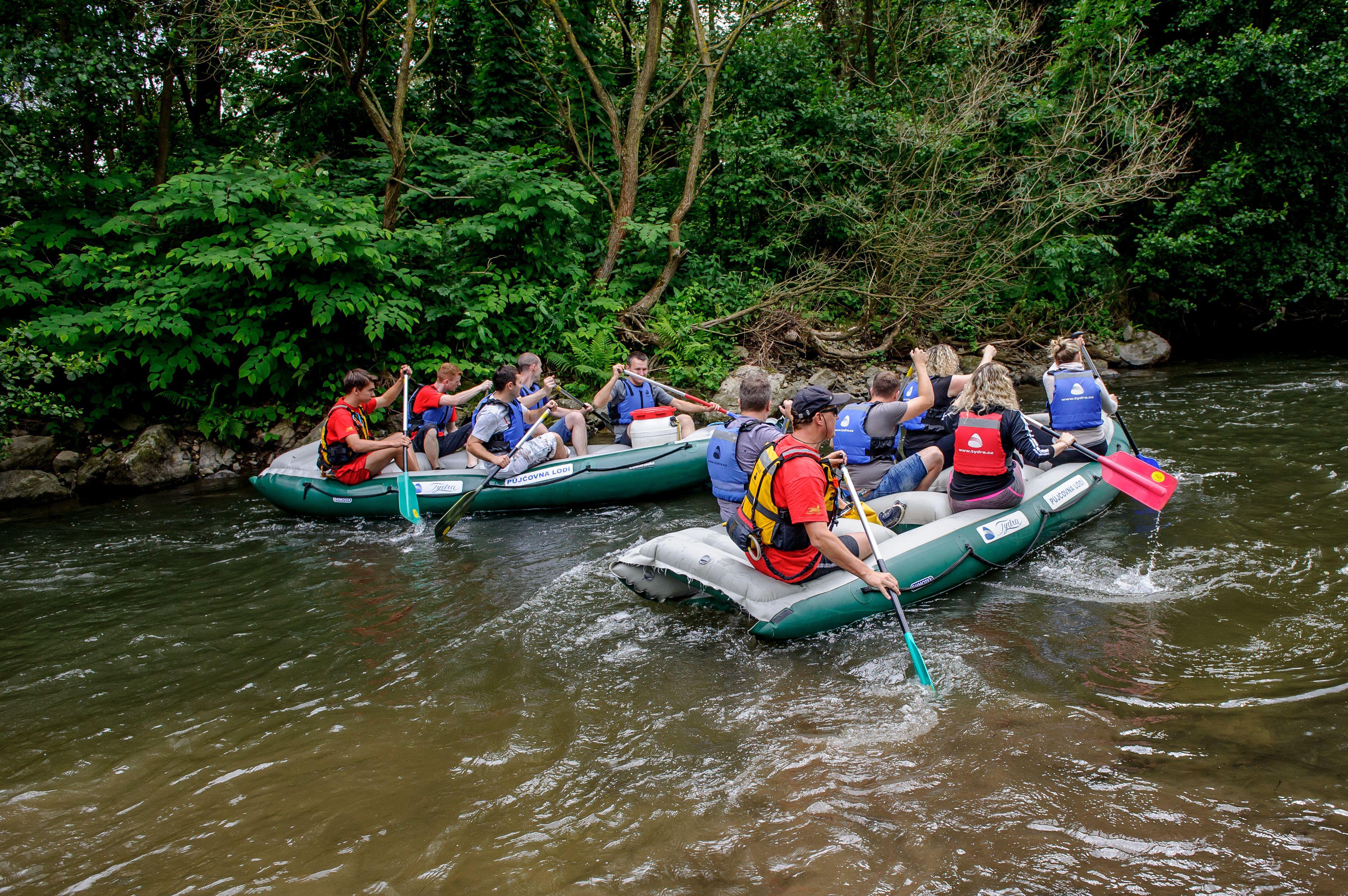 Tydra - Půjčovna lodí a raftů Morava foto 2