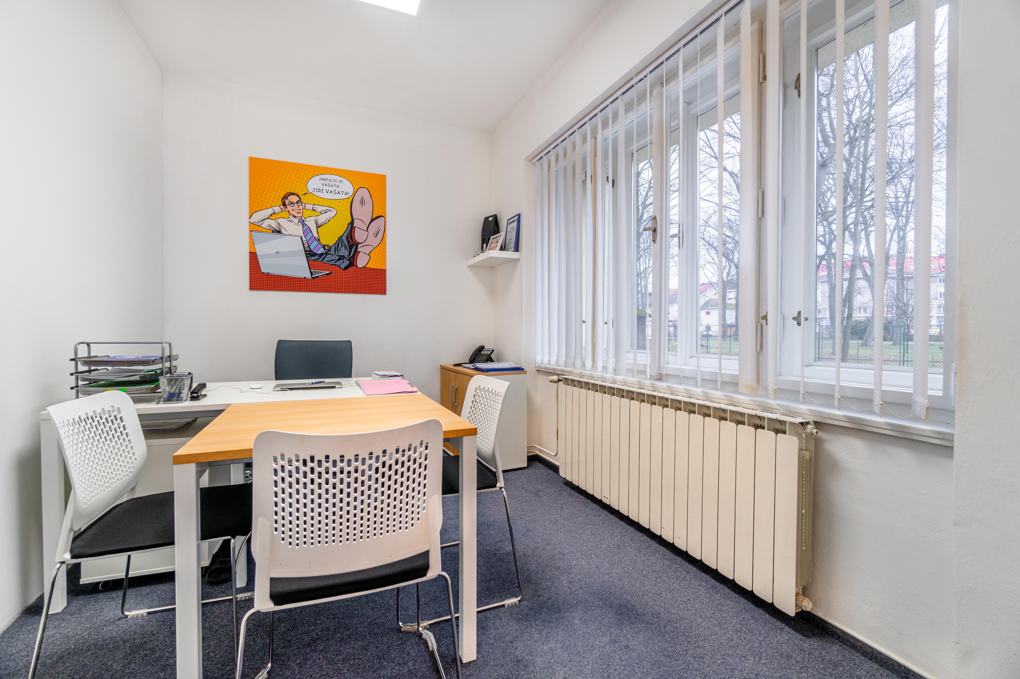 EVROPA realitní kancelář HRADEC KRÁLOVÉ foto 2