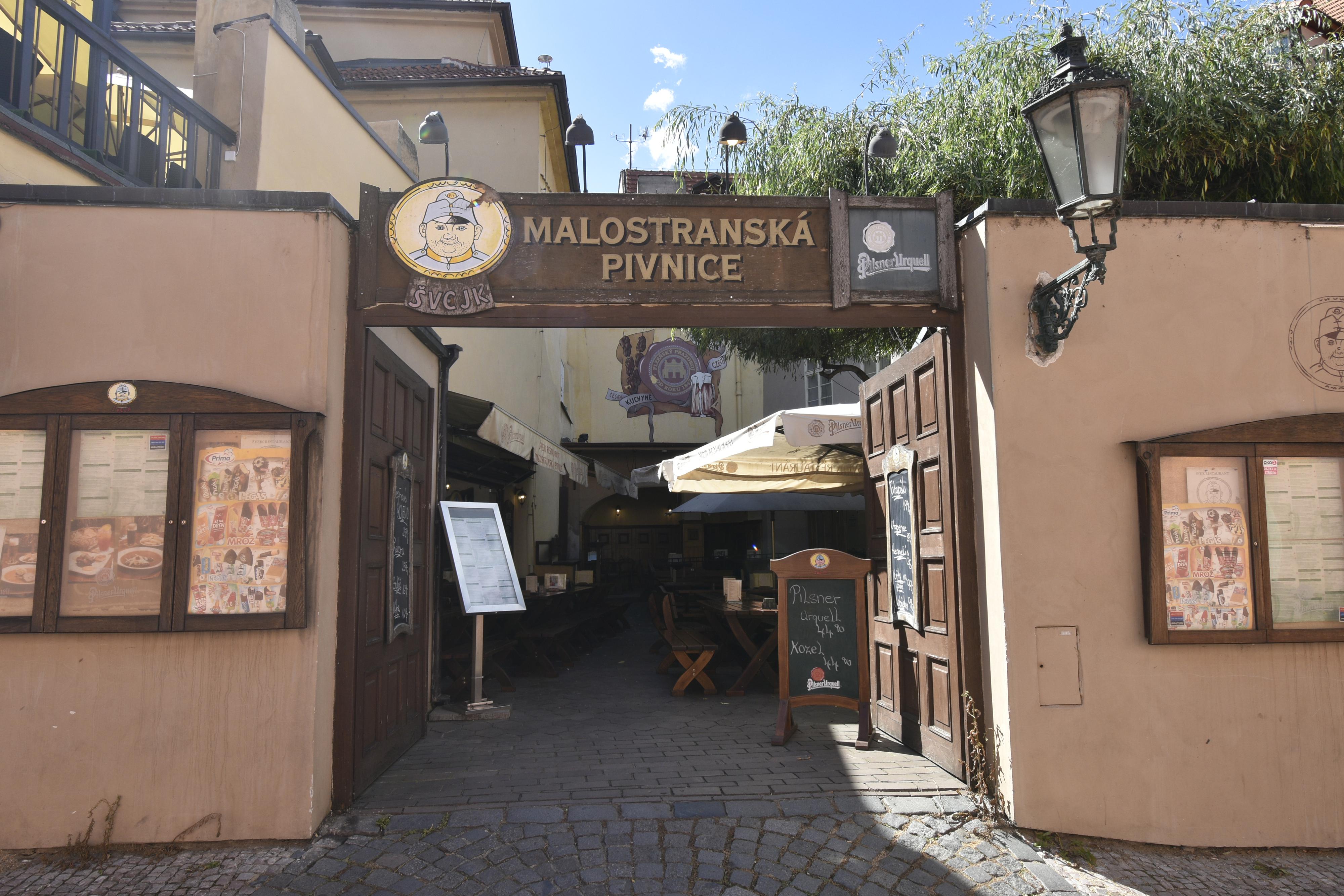 Švejk restaurant Malostranská pivnice foto 4