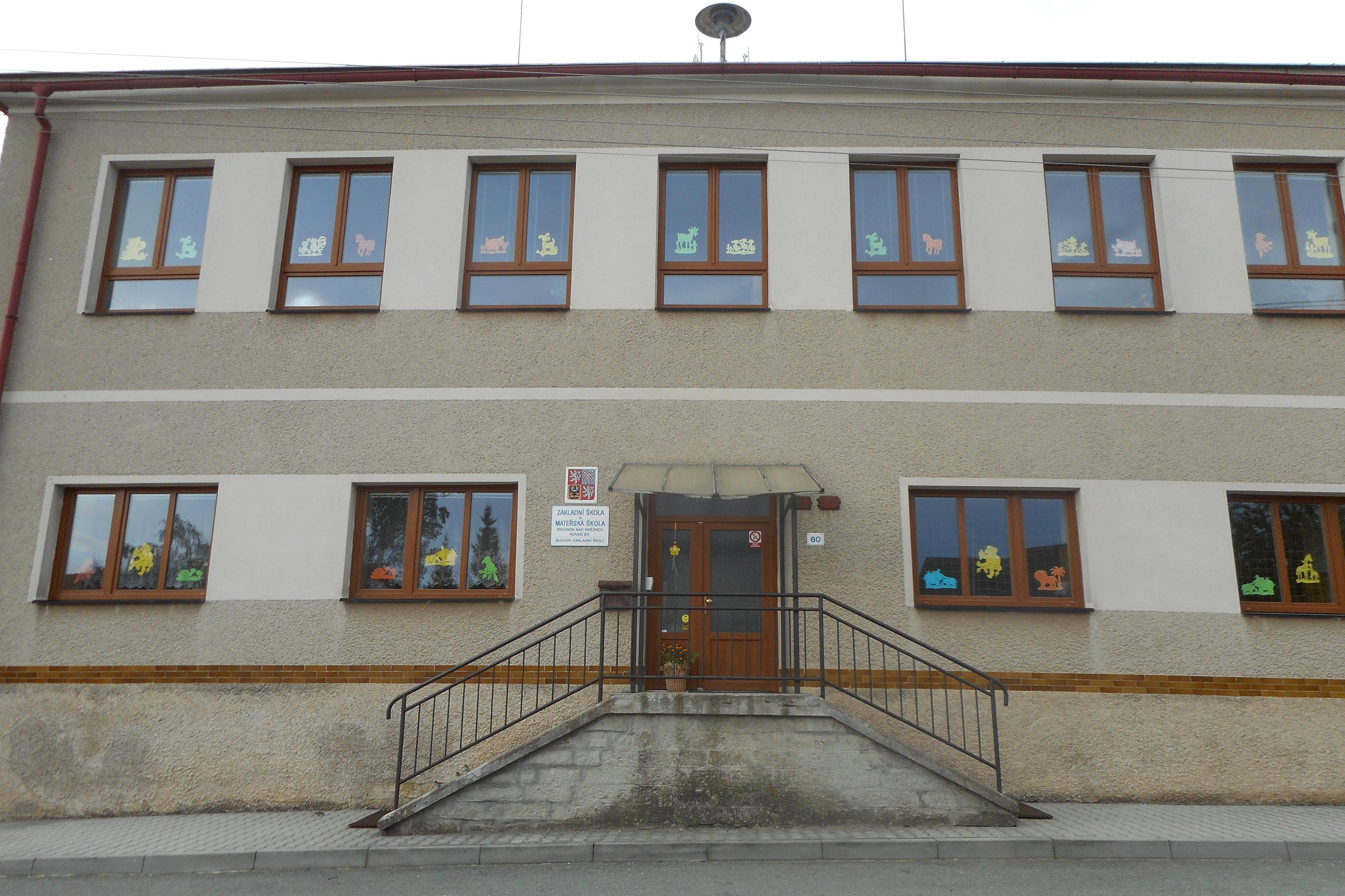 Základní škola a mateřská škola Rychnov nad Kněžnou, Roveň 60