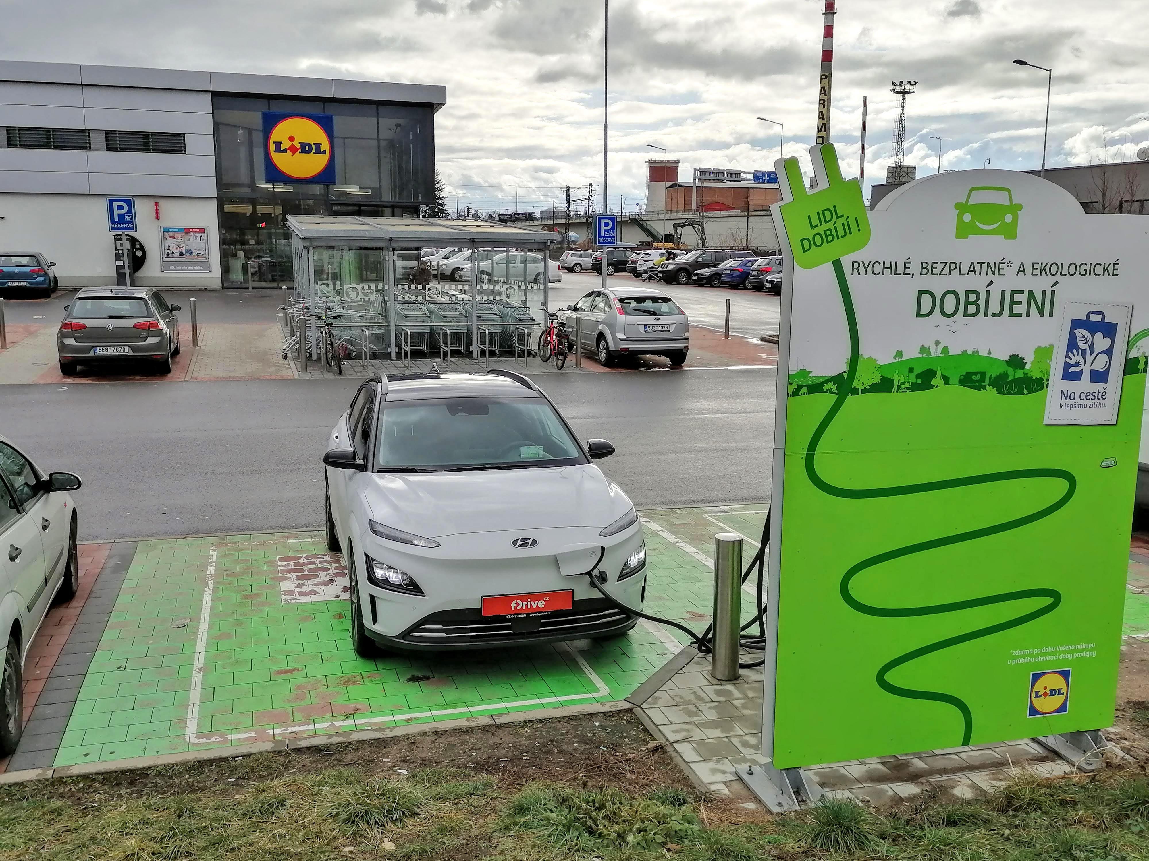 Nabíjecí stanice Lidl foto 6