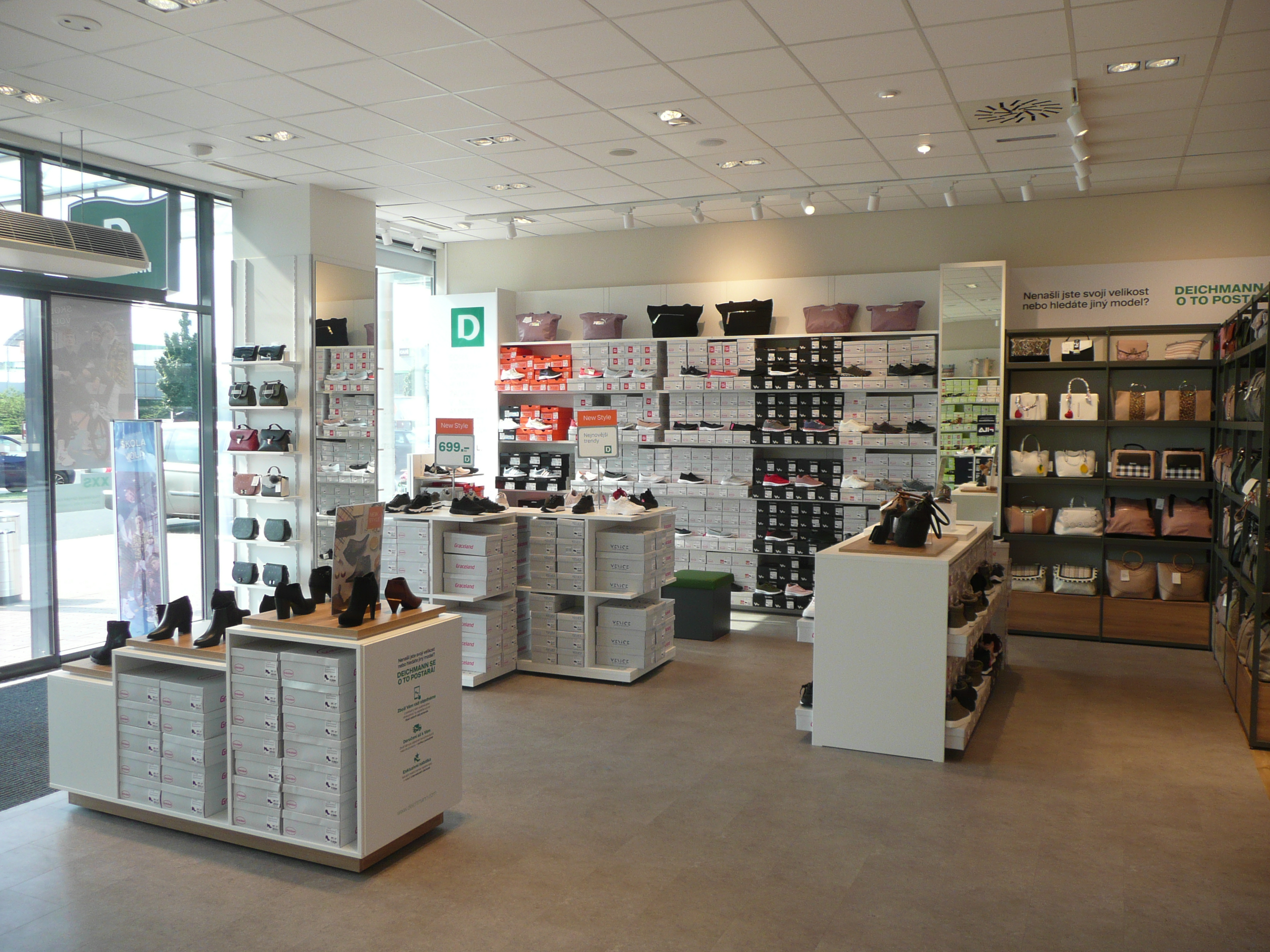 DEICHMANN foto 3