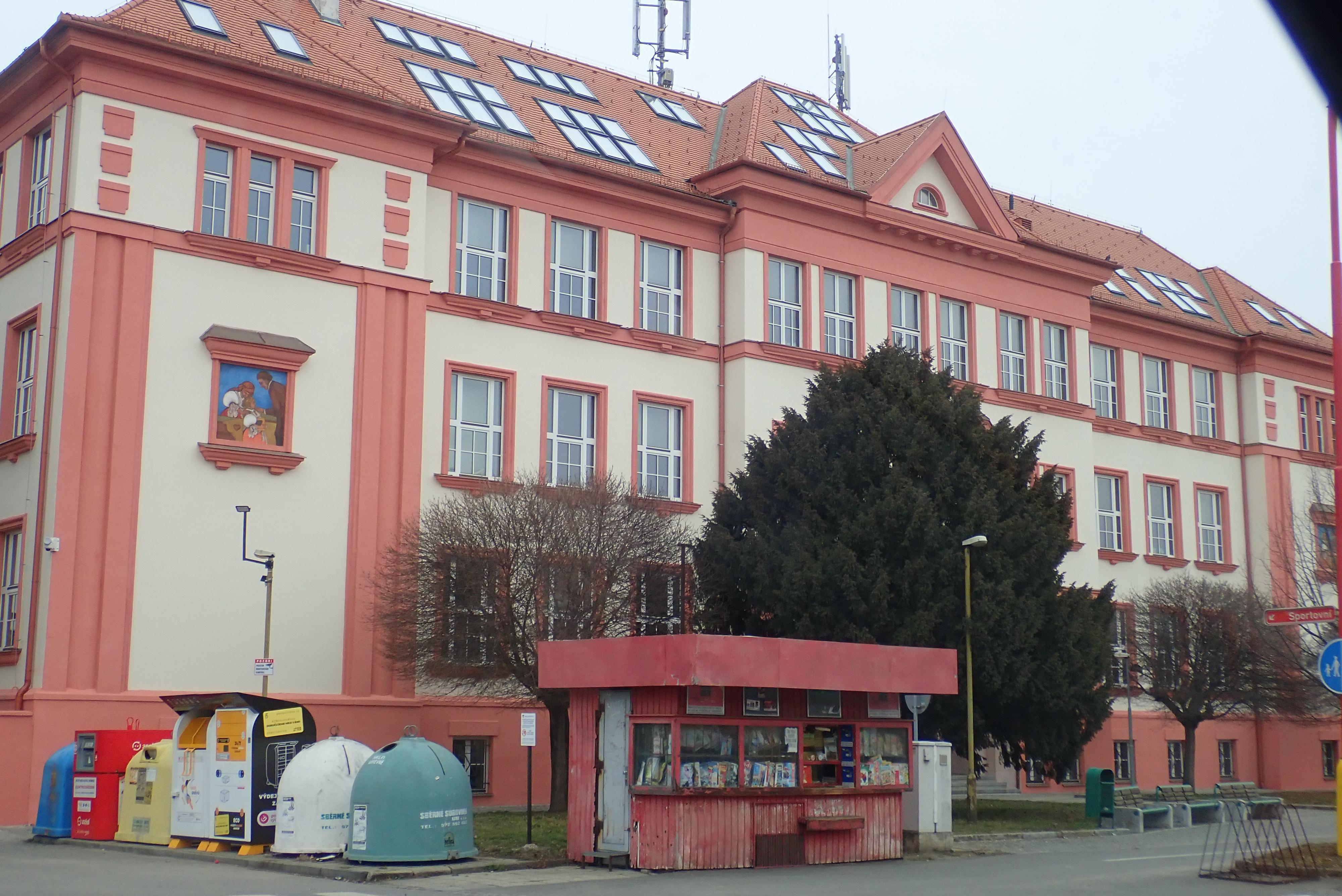 ZŠ Staré Město foto 3