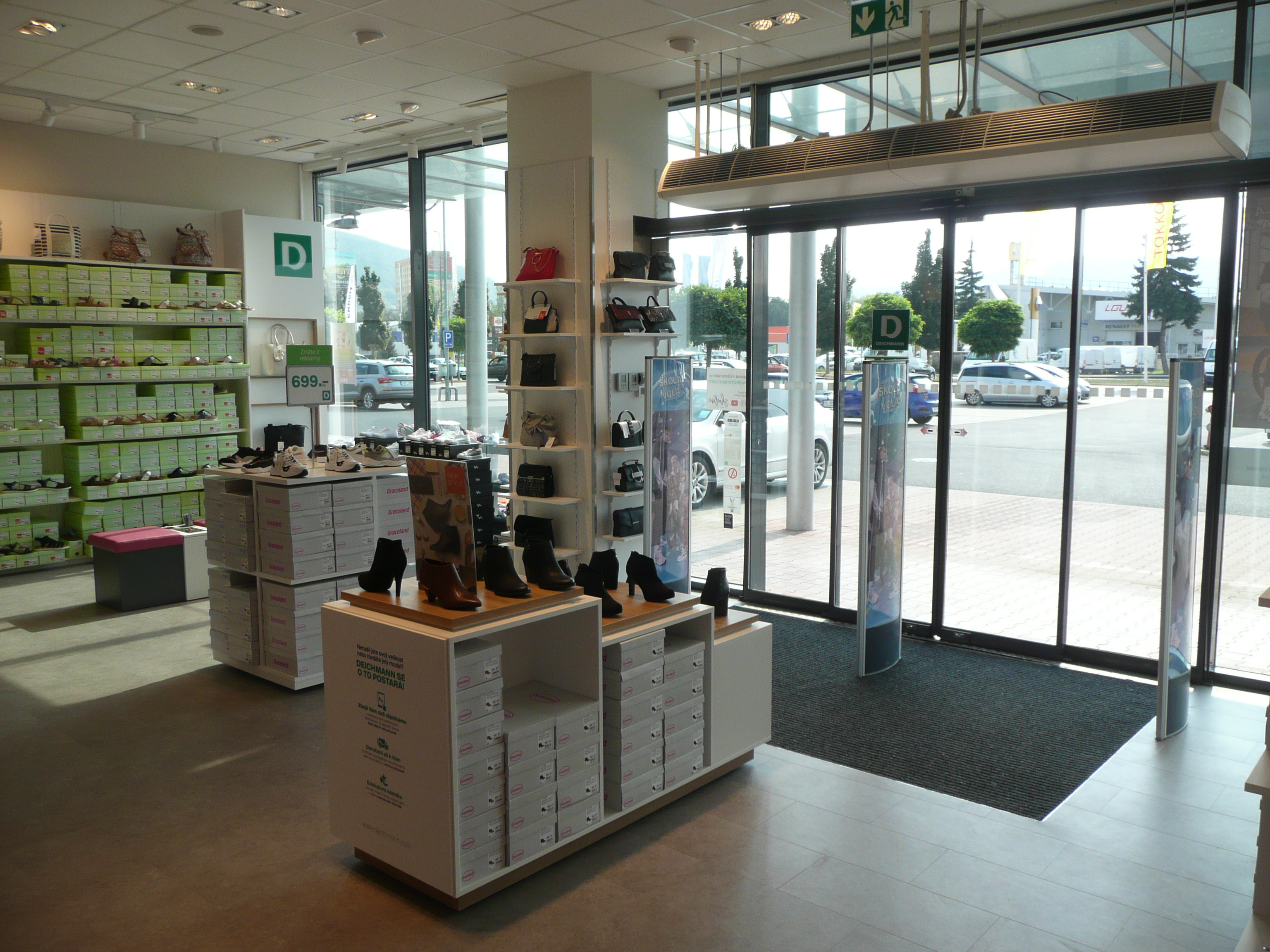 DEICHMANN foto 2