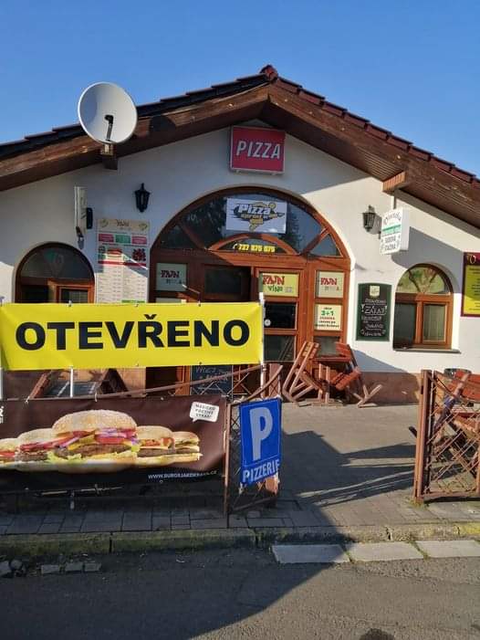 FAJN VÍNO Hradec Králové foto 3