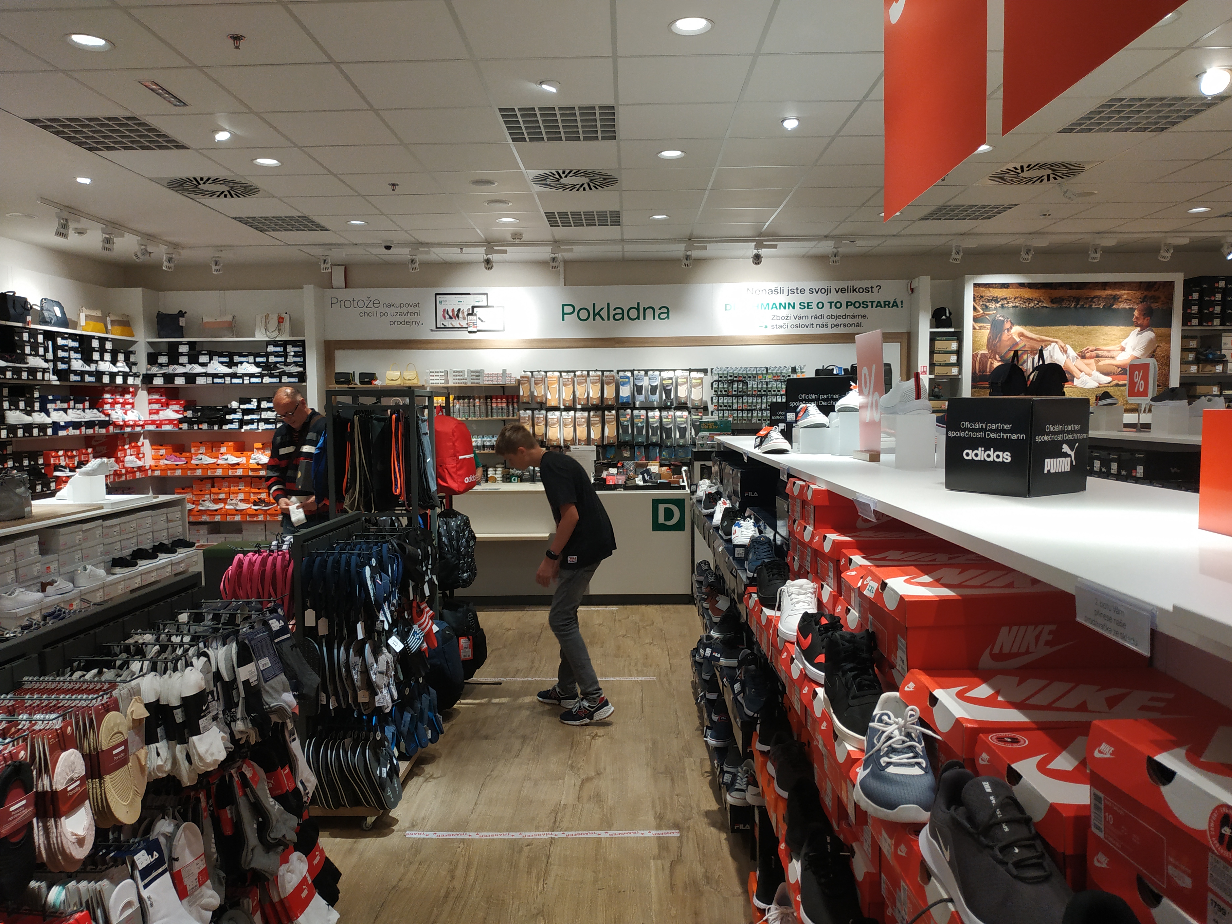 DEICHMANN foto 4