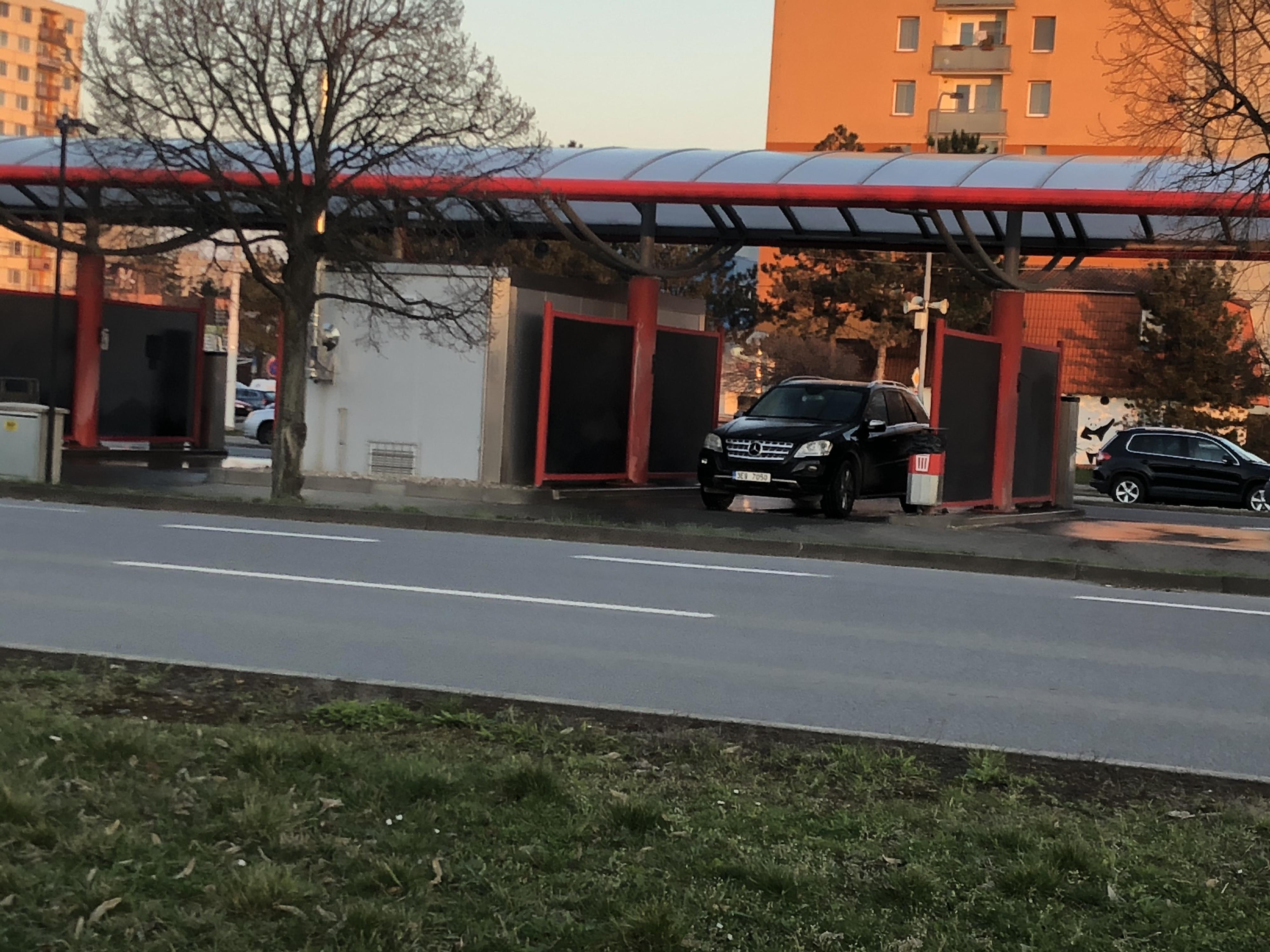 Samoobslužná bezkontaktní automyčka EHRLE foto 5