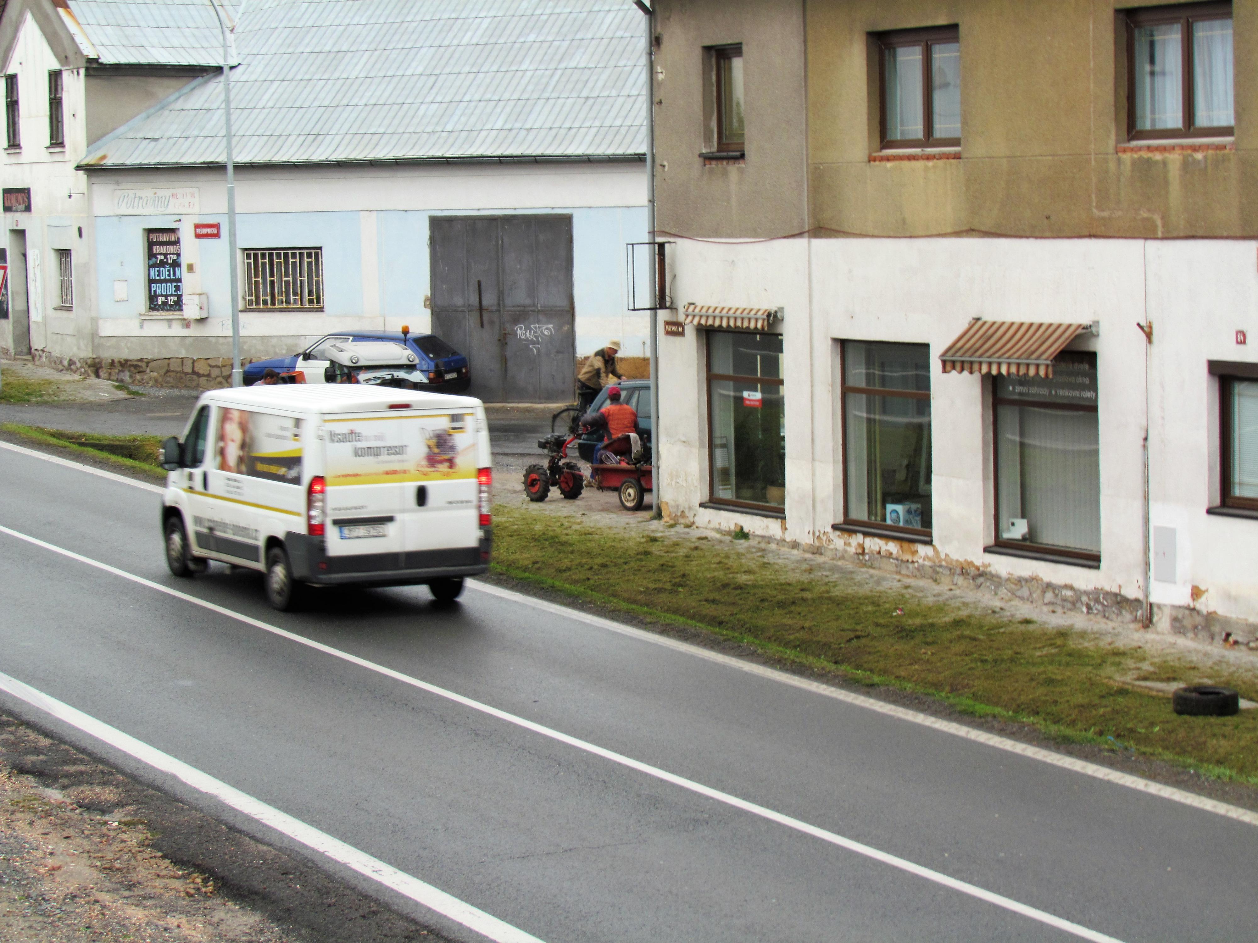 Zbůch - obecní úřad foto 5
