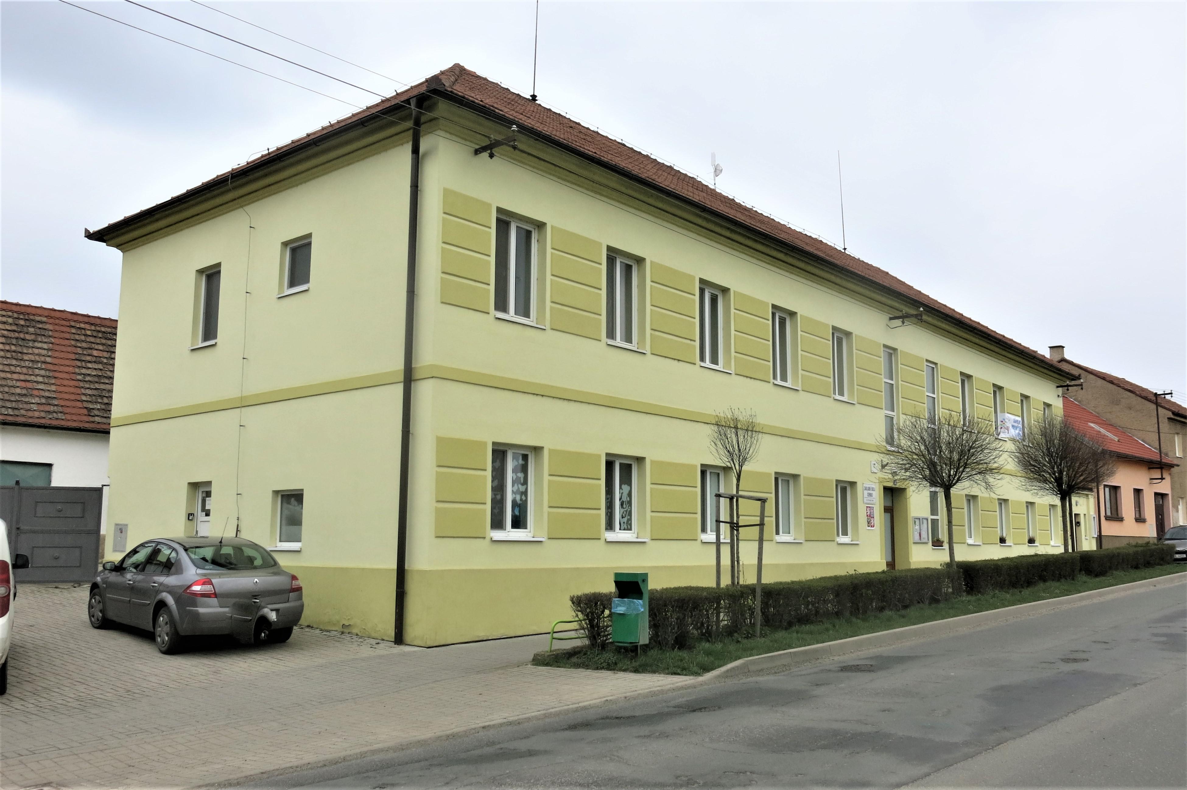 ZŠ Černuc foto 2