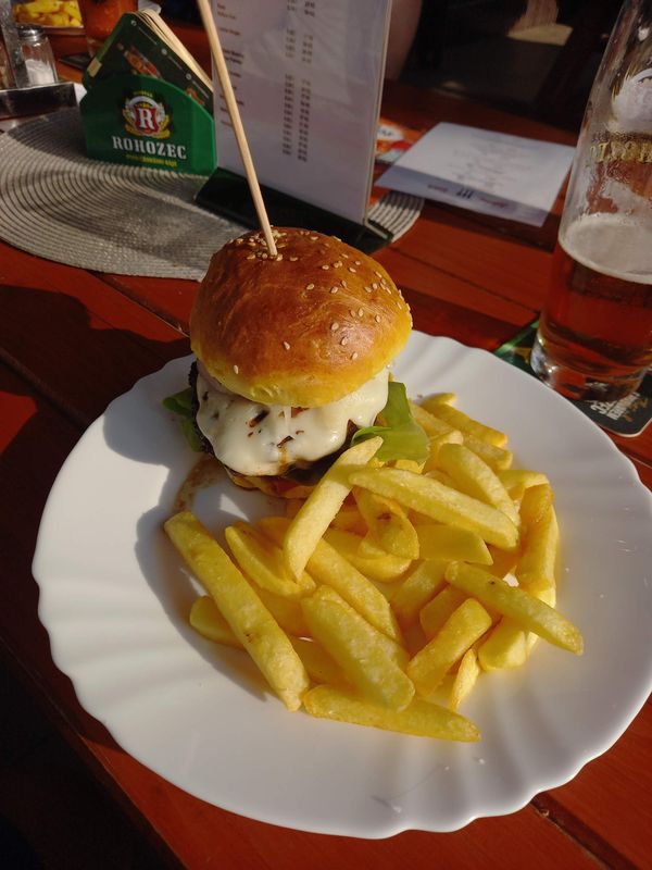 Autokemp Milovice u Hořic (Milovice u Hořic) • Firmy.cz