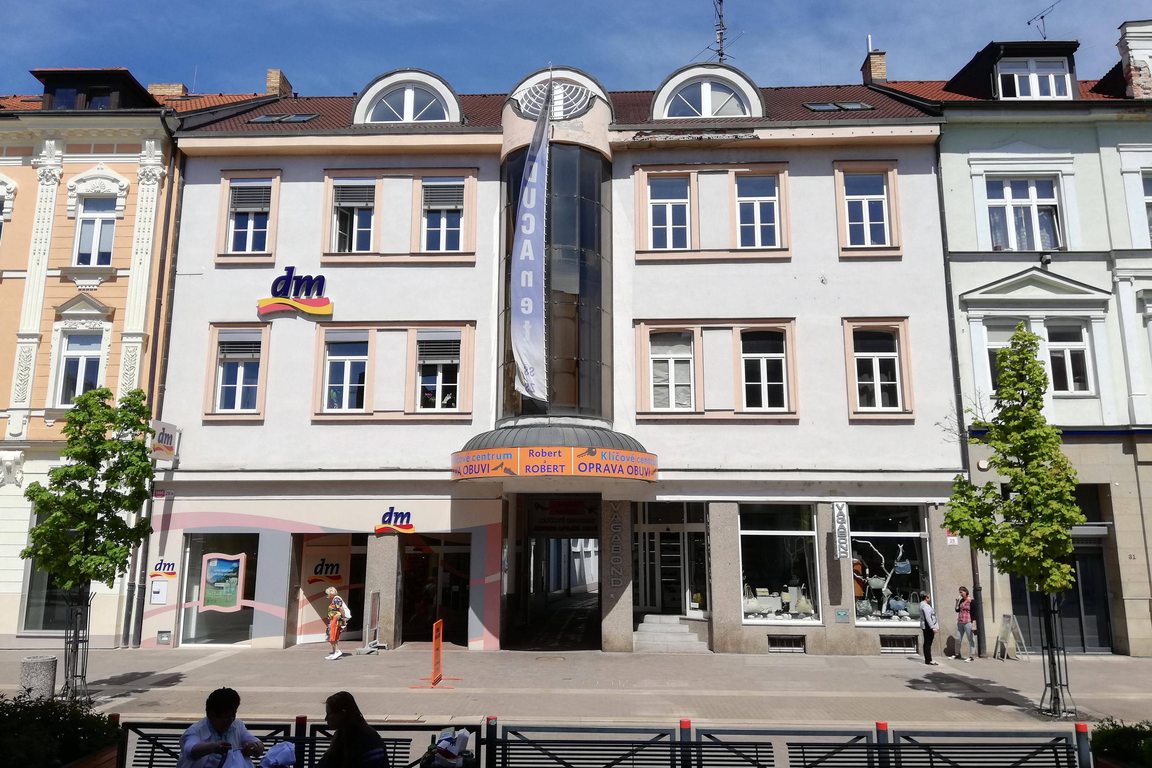 Vyšší odborná škola zdravotnická Bílá vločka s.r.o.