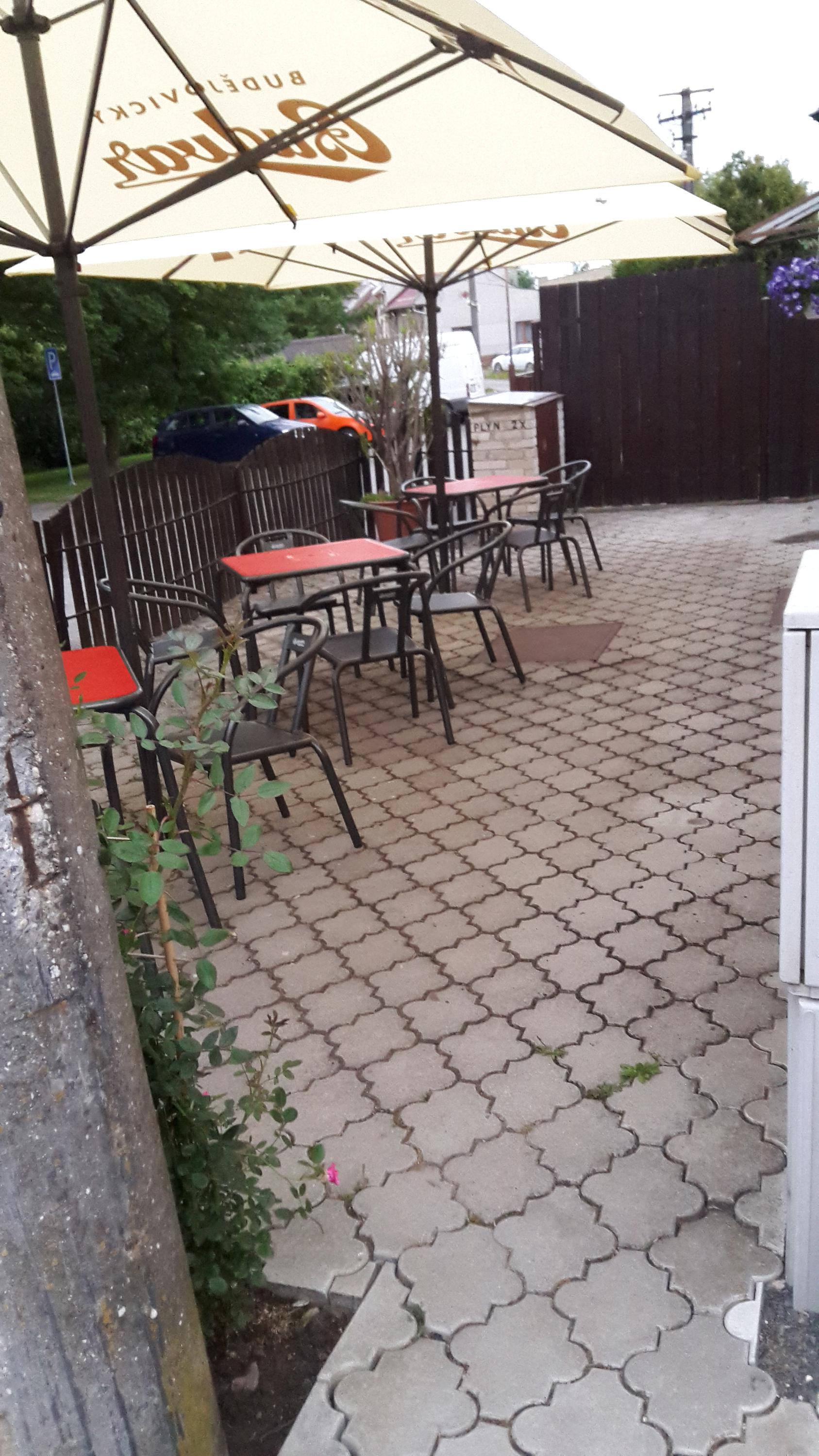 Kafé bar u mostu foto 3