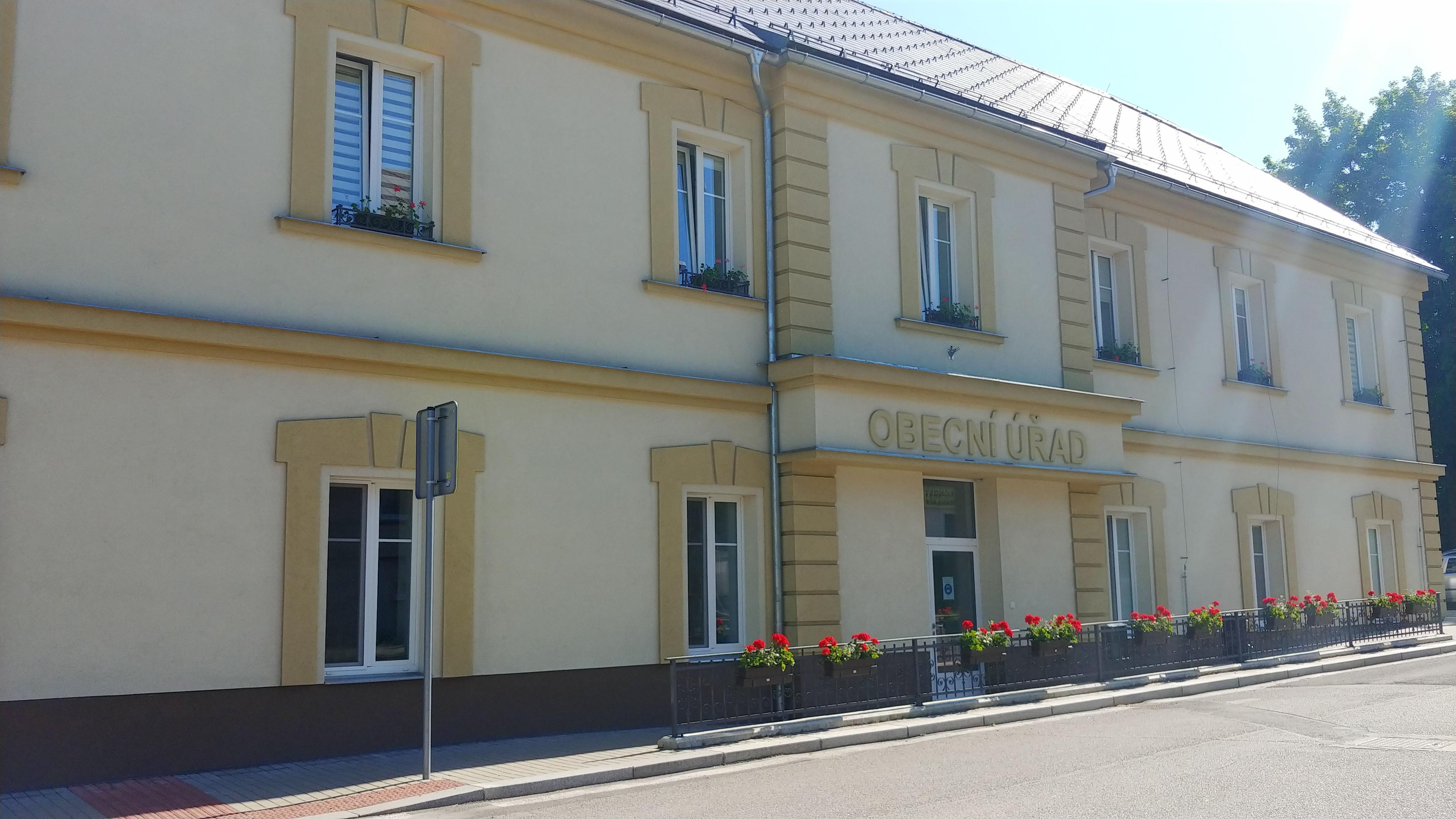 Dolní Lutyně - obecní úřad foto 5