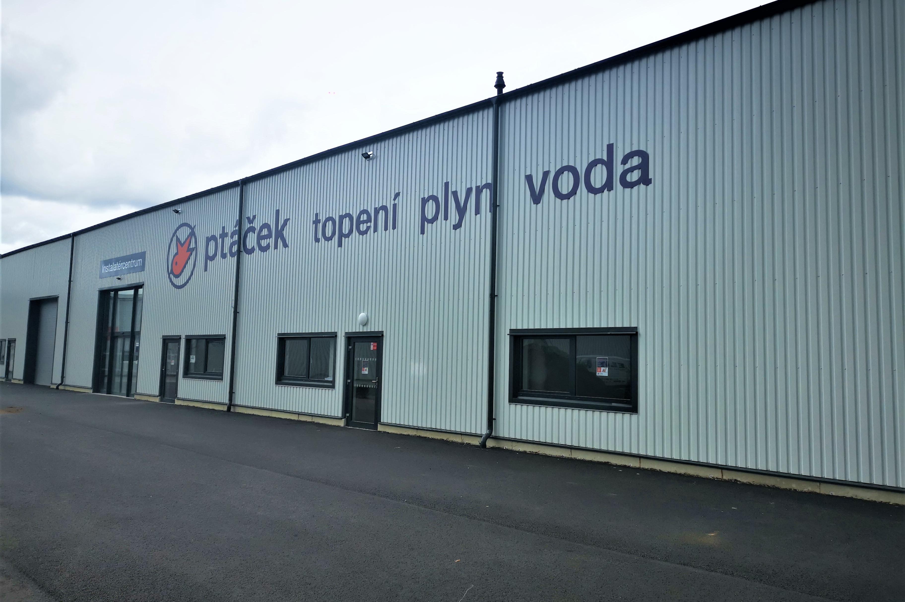 PTÁČEK: topení-voda-plyn