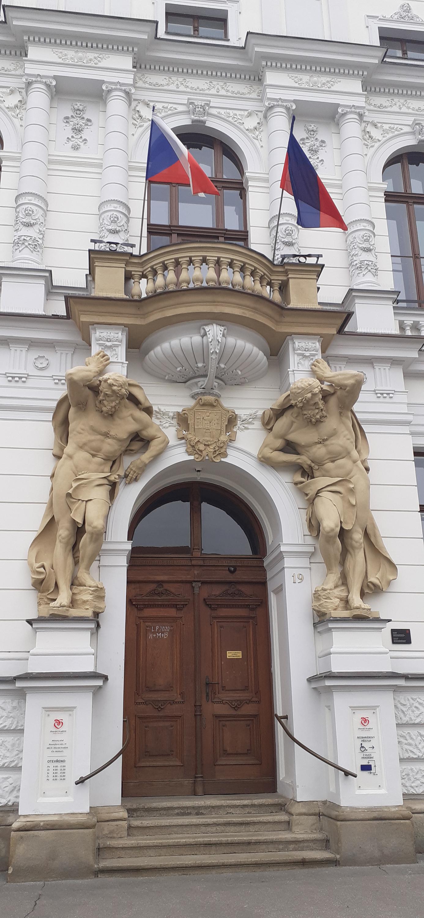 Městský úřad Uherské Hradiště foto 4