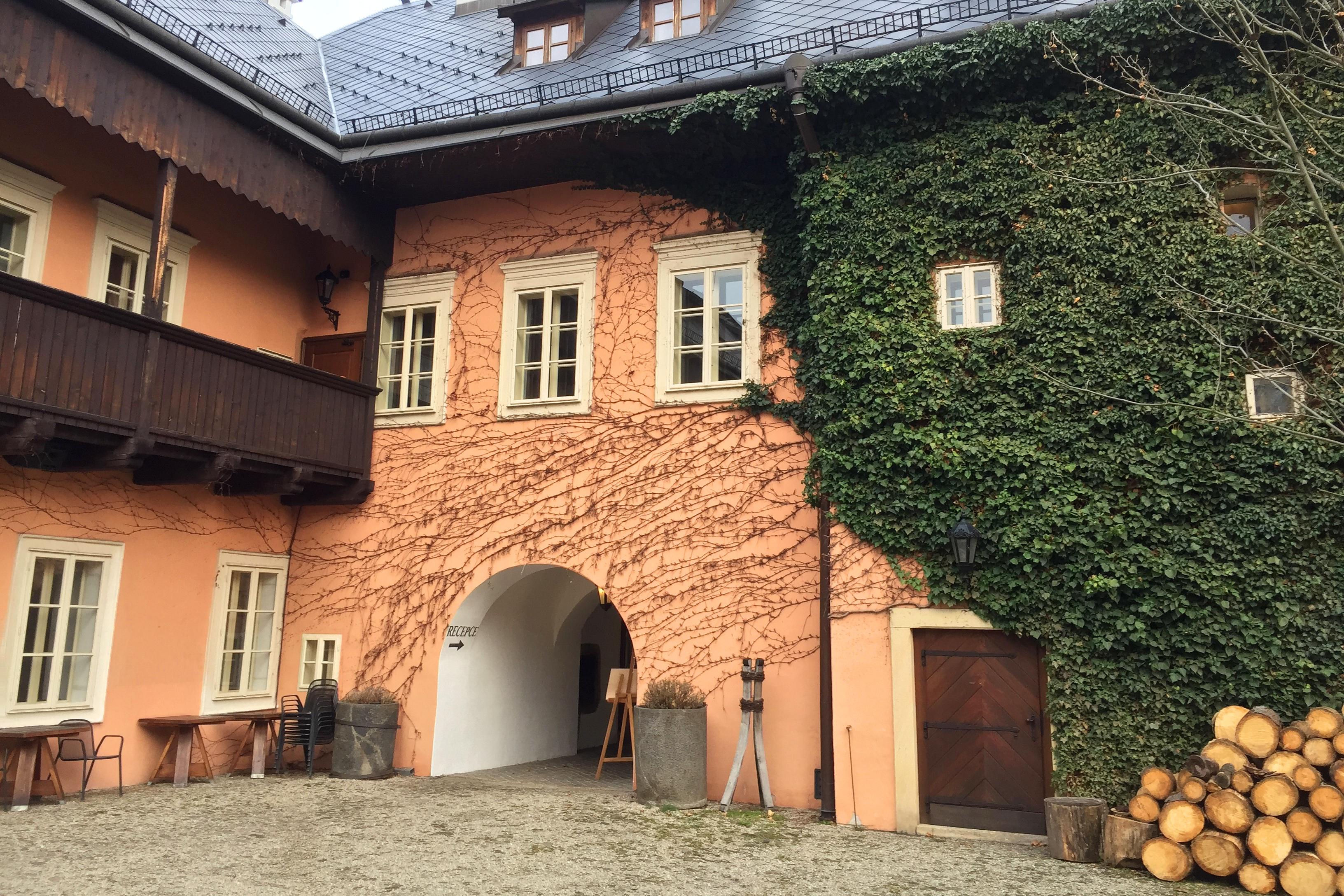 ZÁMEK ZÁBŘEH OSTRAVA - HOTEL & PIVOVAR