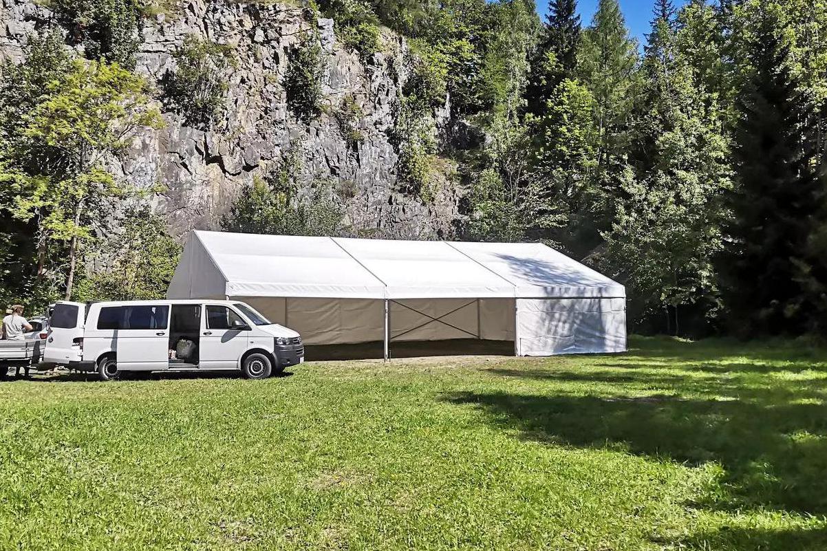 Partystany AZ s.r.o.