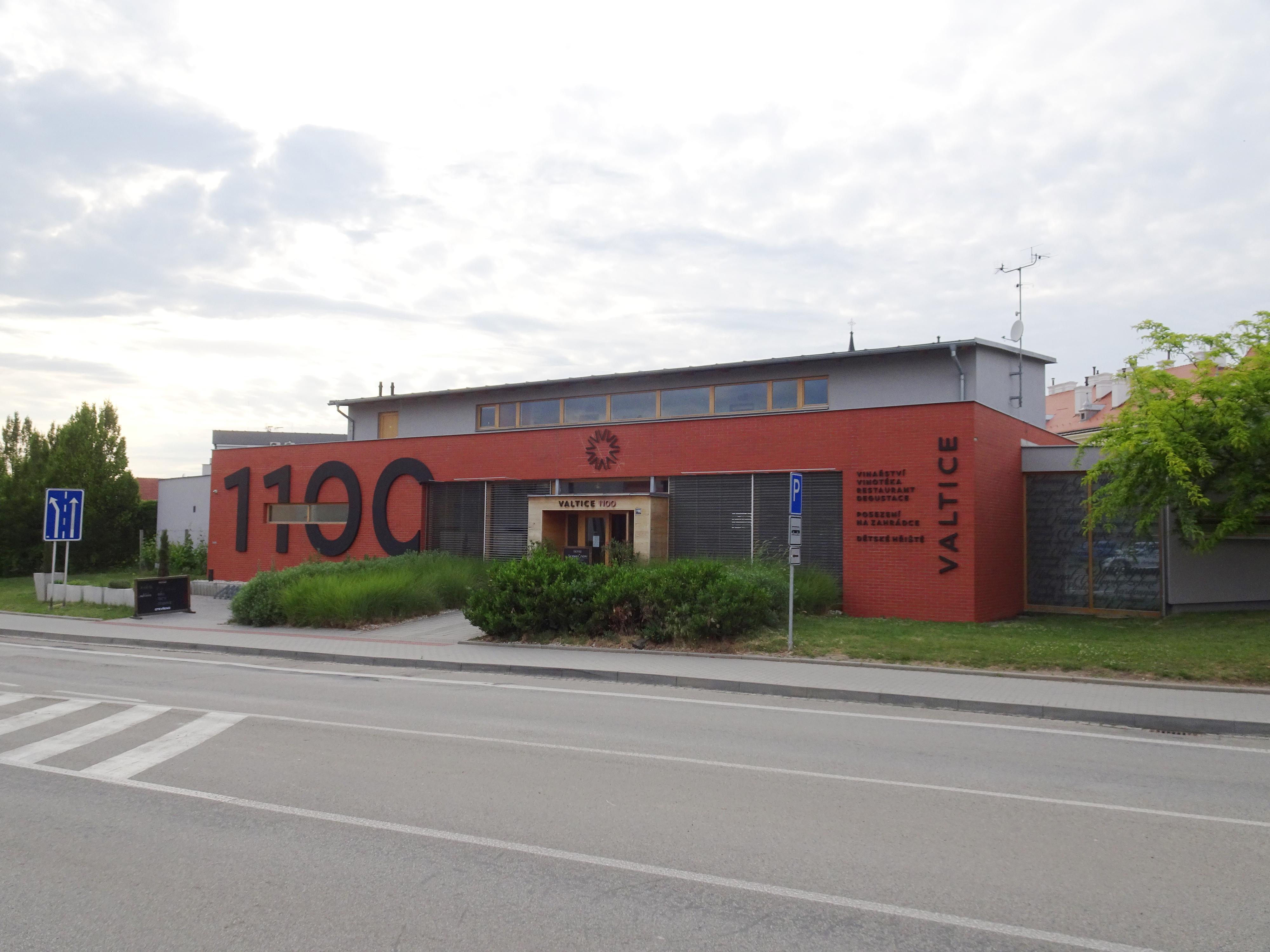 Restaurace Valtice1100