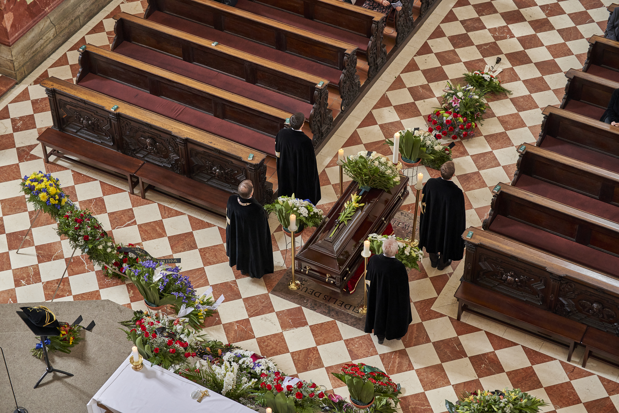 POHŘEBNÍ ÚSTAV ELPIS foto 6