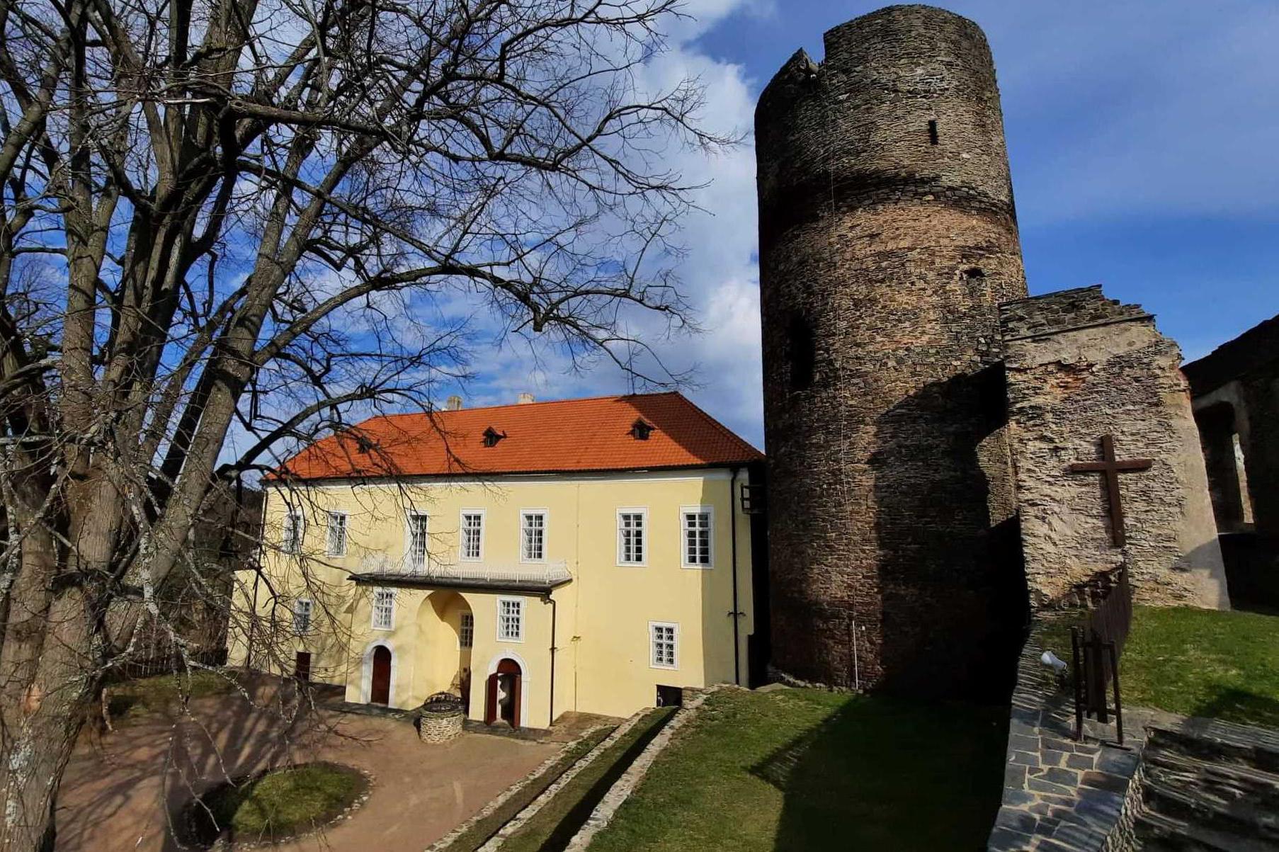 Hrad Svojanov foto 2