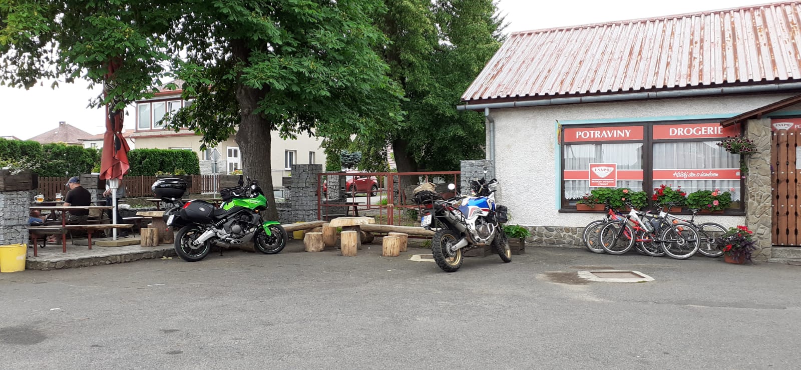 Hospoda Na Růžku Žichovice foto 3