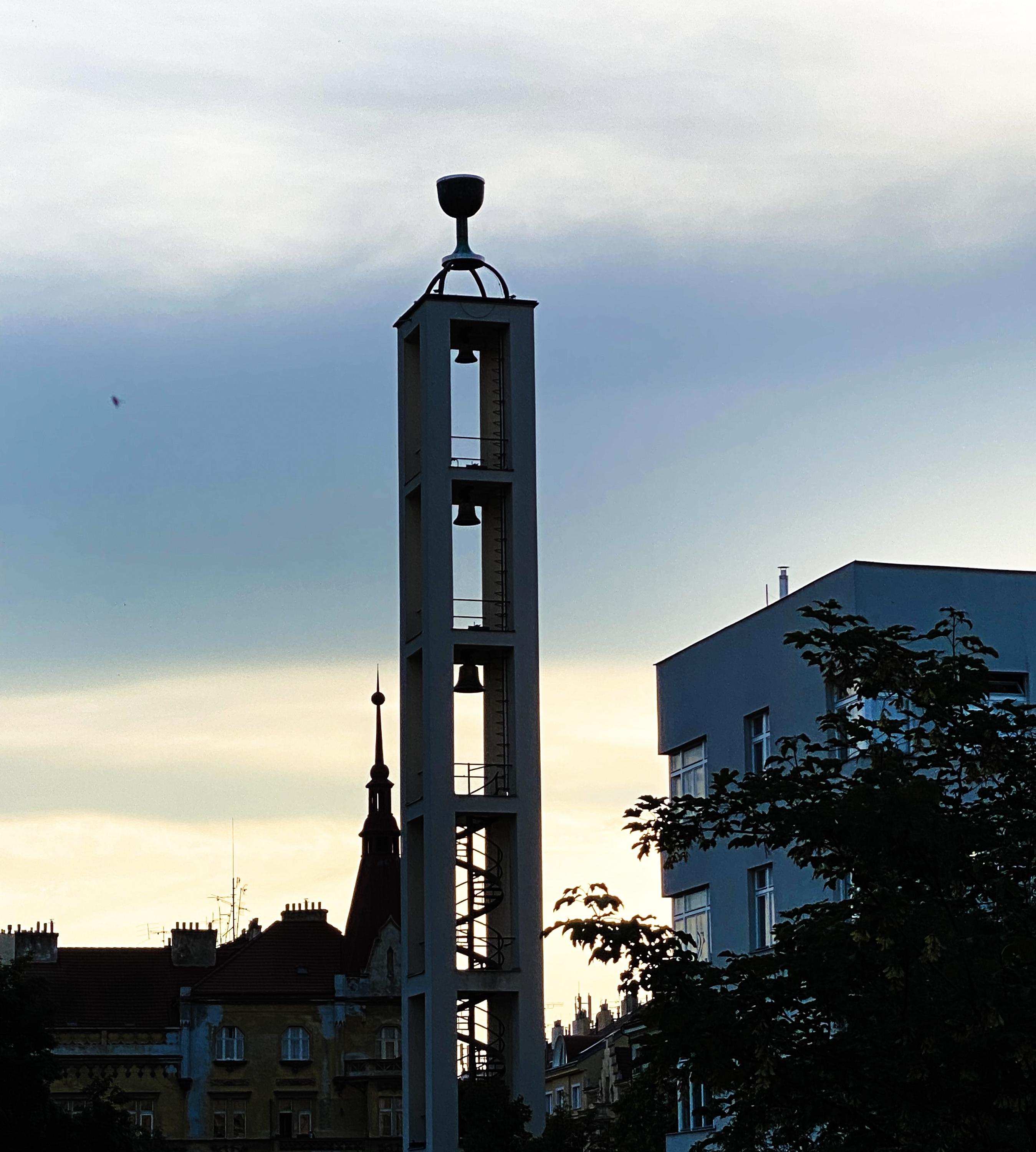 Náboženská obec Církve československé husitské v Praze 10 - Vinohrady foto 2