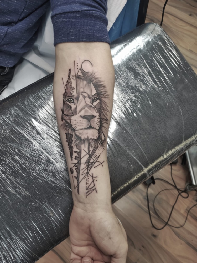 Tetovací salon Štefan Mažerik foto 5